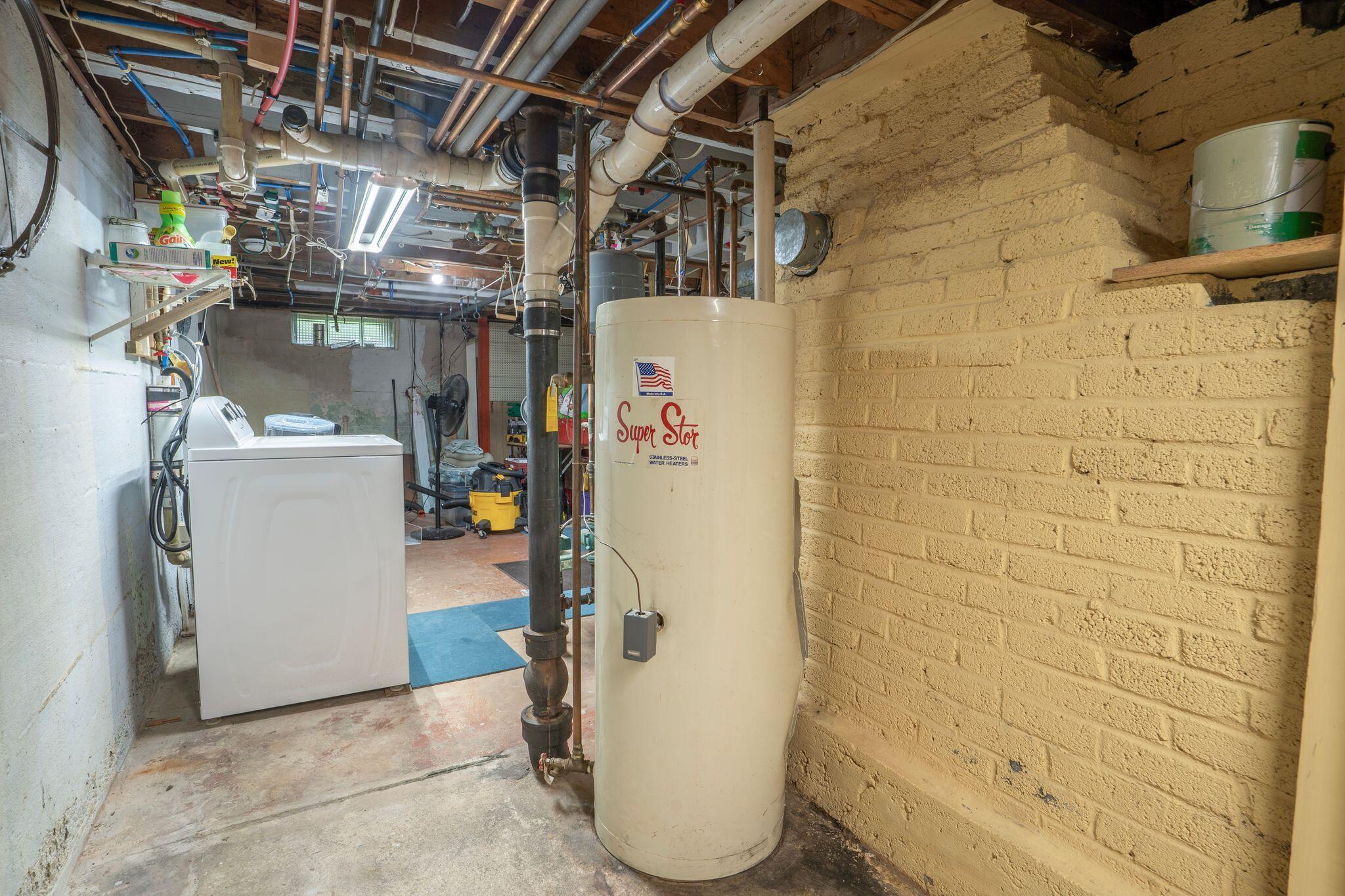 main property photo 37