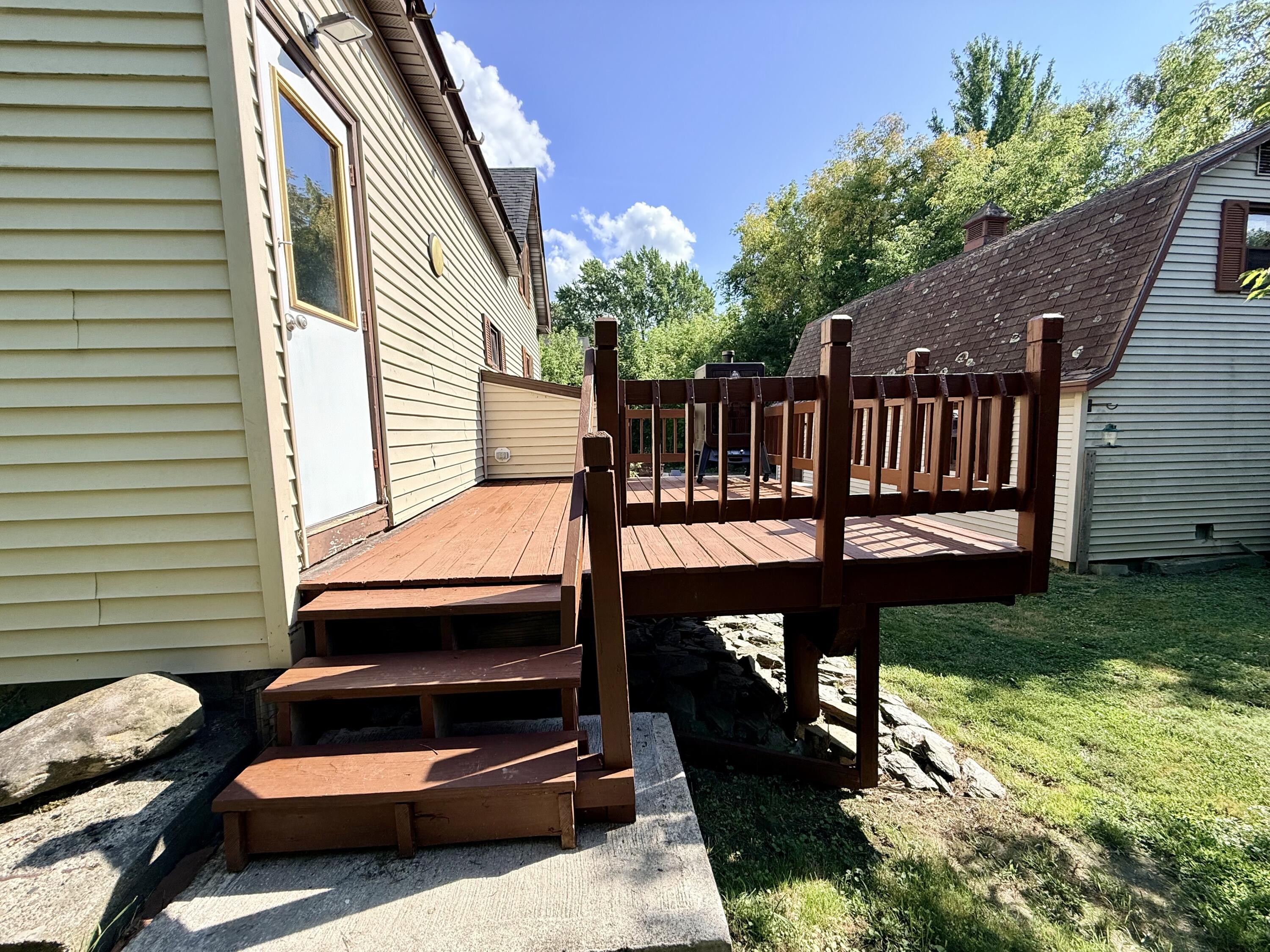 main property photo 24