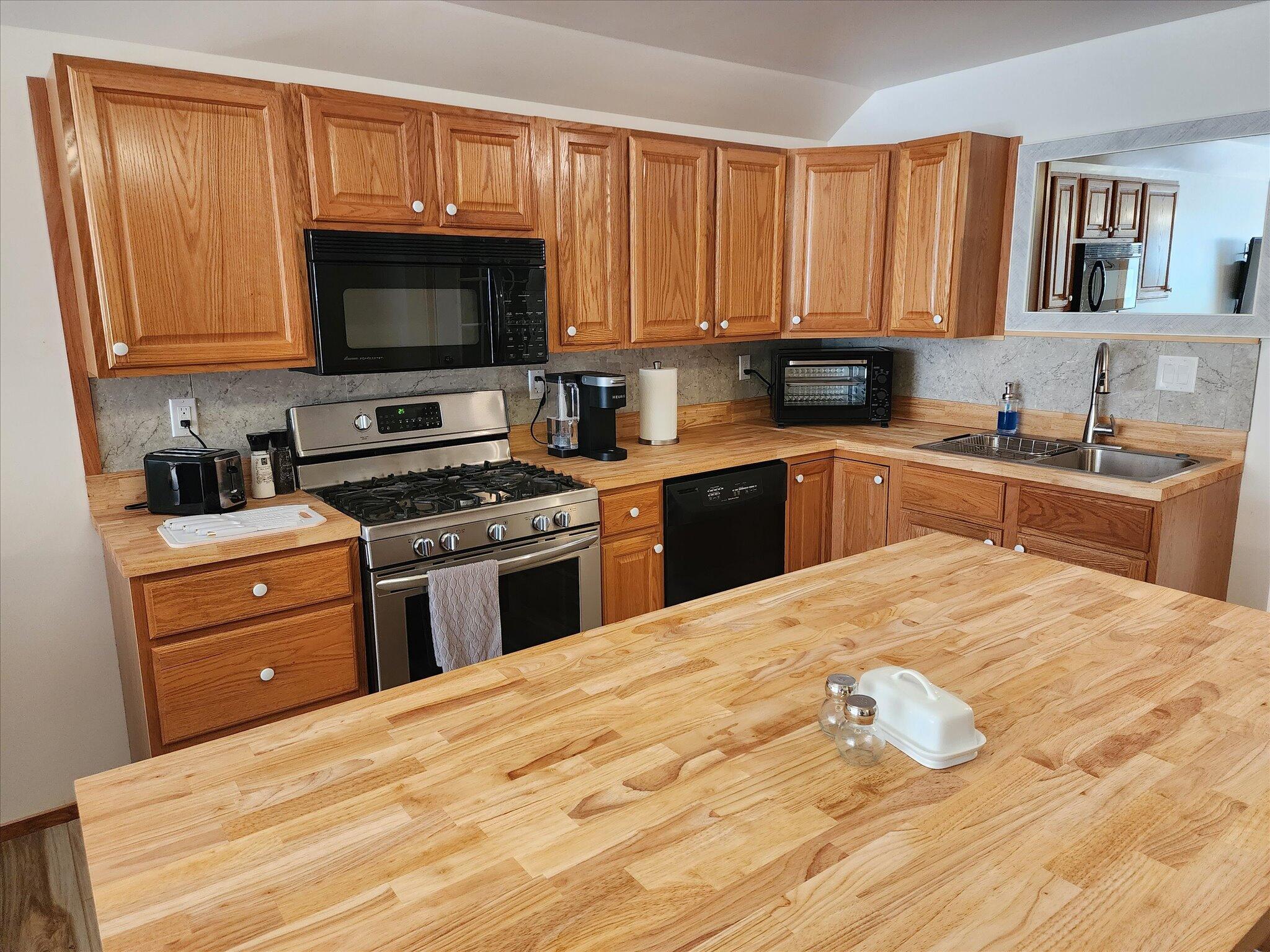 main property photo 59
