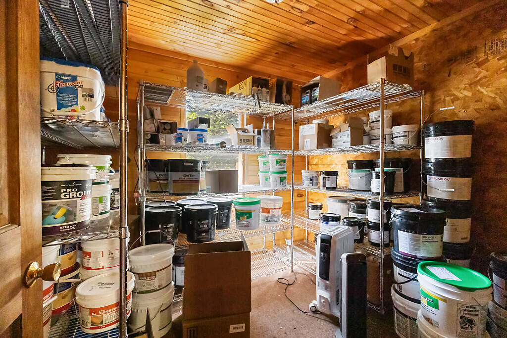 main property photo 57