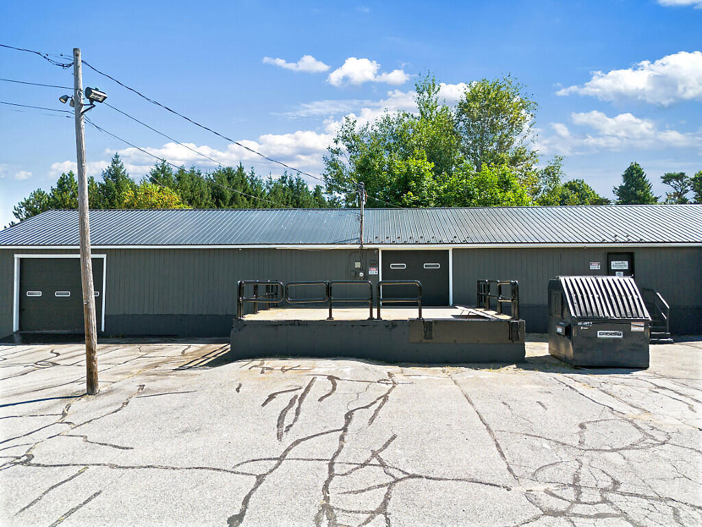 main property photo 81