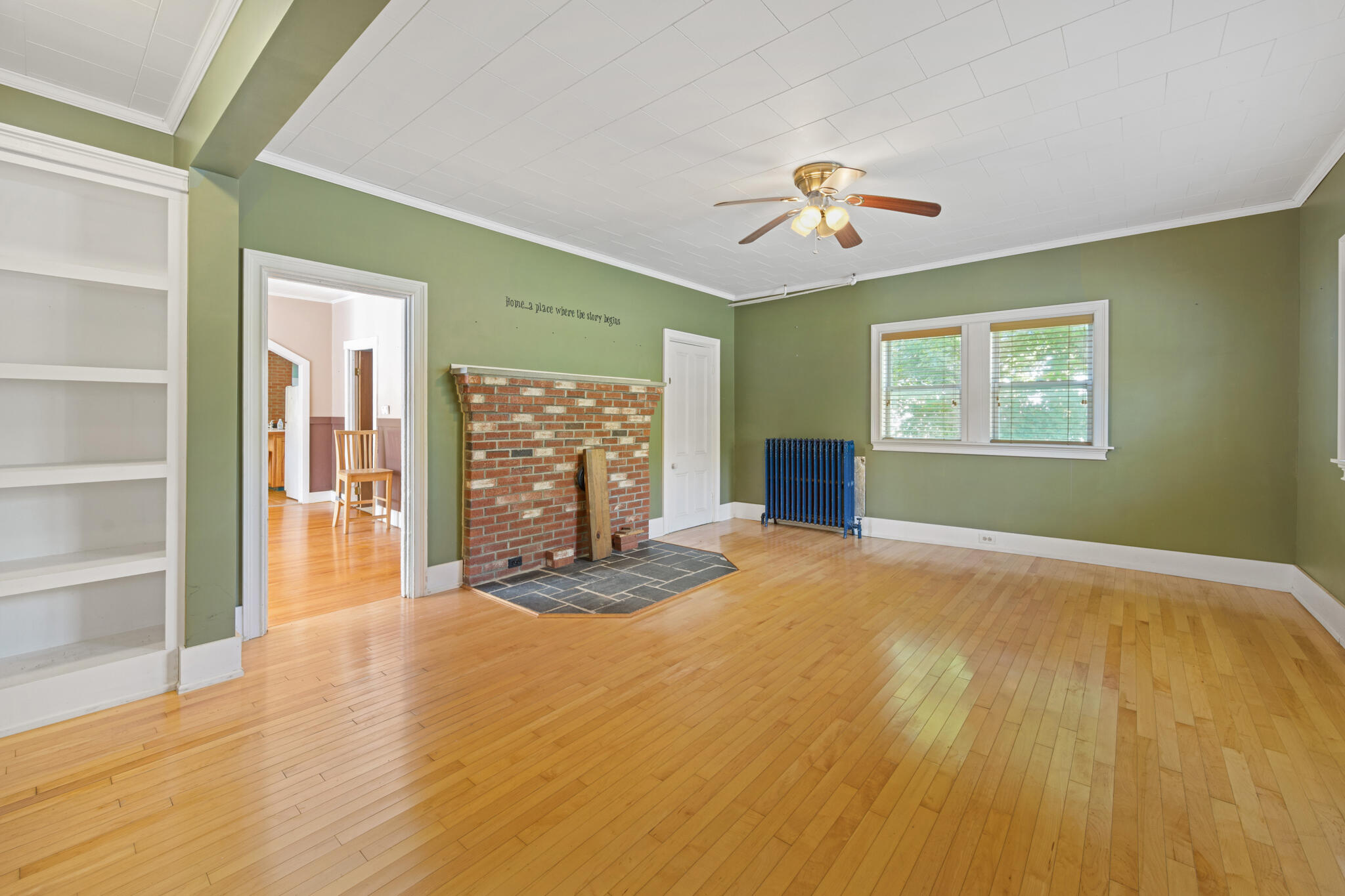 main property photo 32