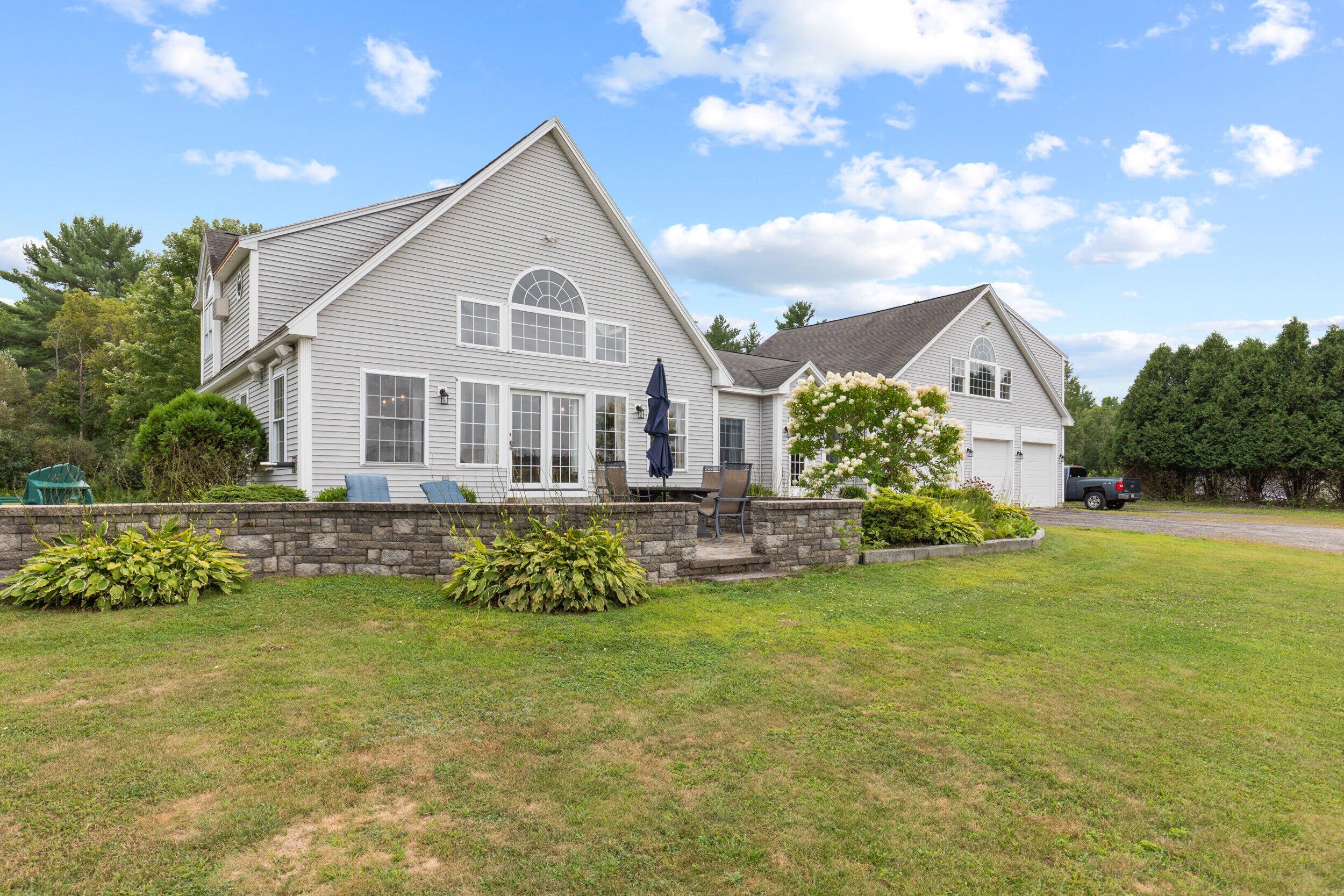 main property photo 54