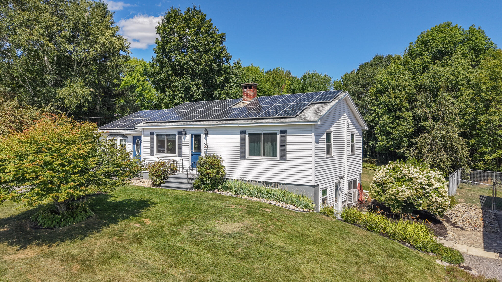 main property photo 31