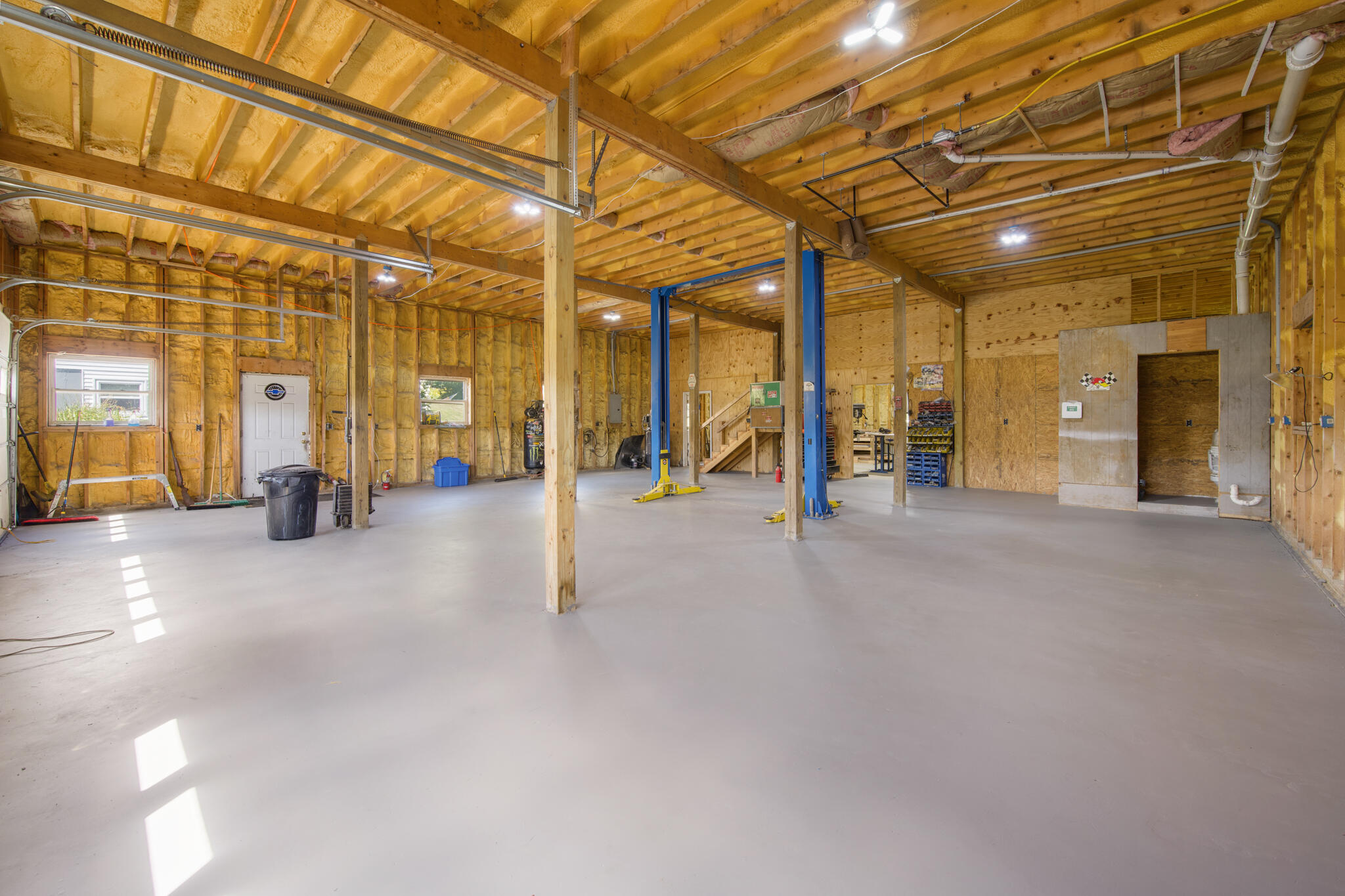 main property photo 69