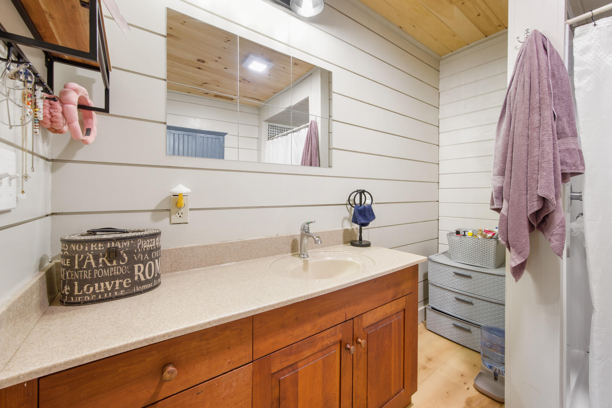 main property photo 86