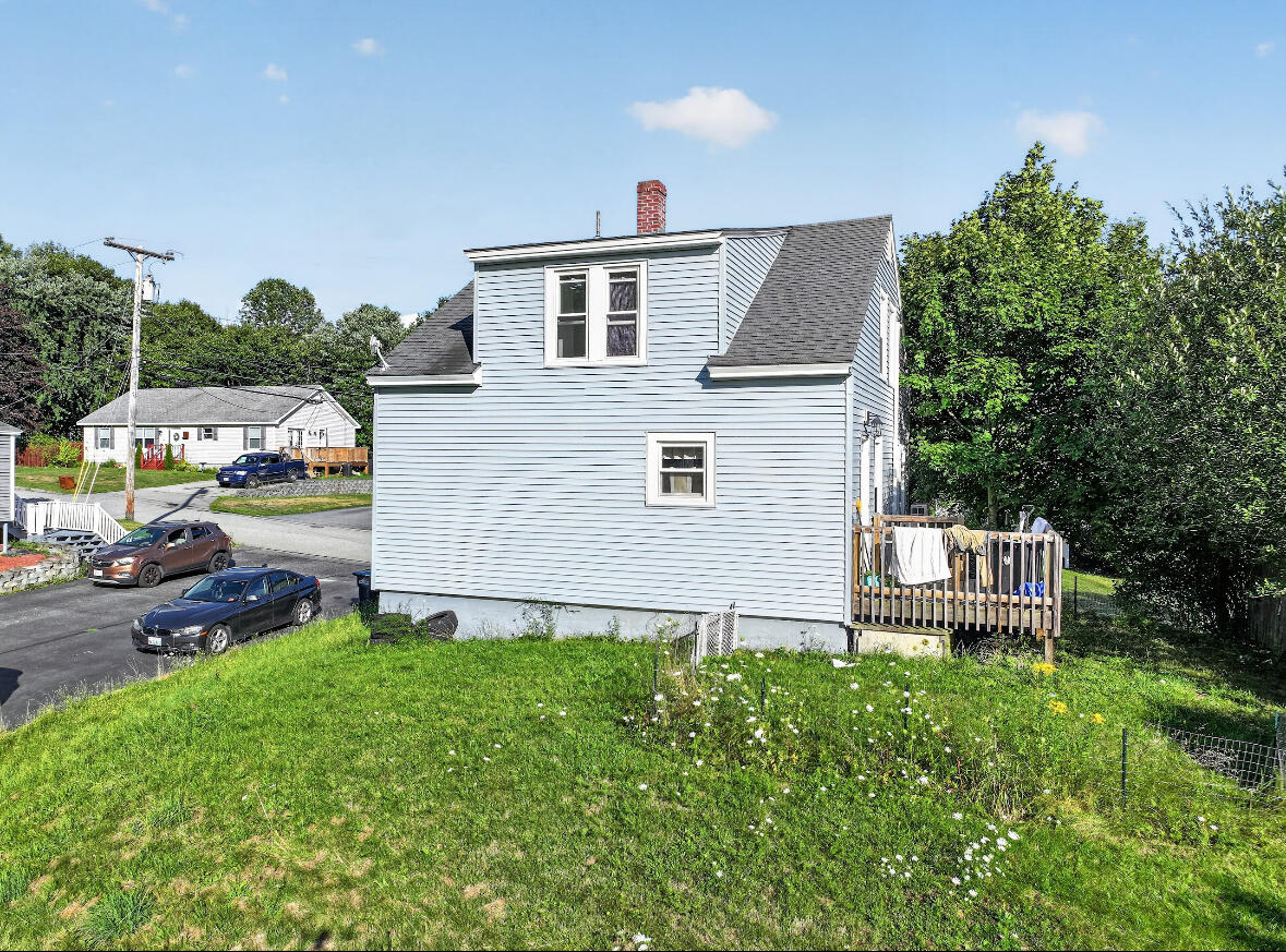 main property photo 7