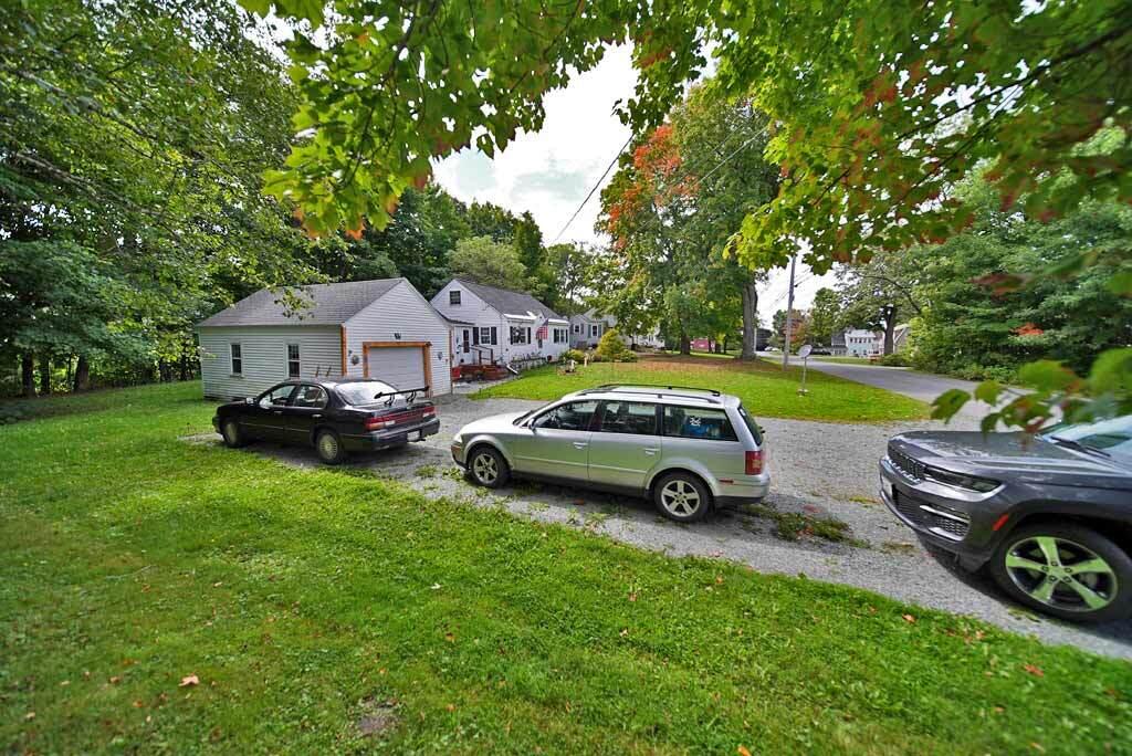 main property photo 50