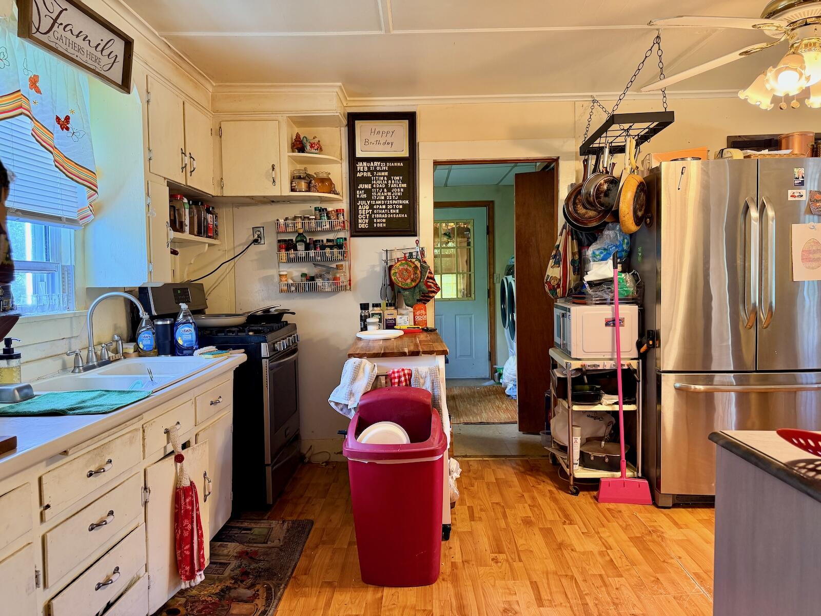 main property photo 13