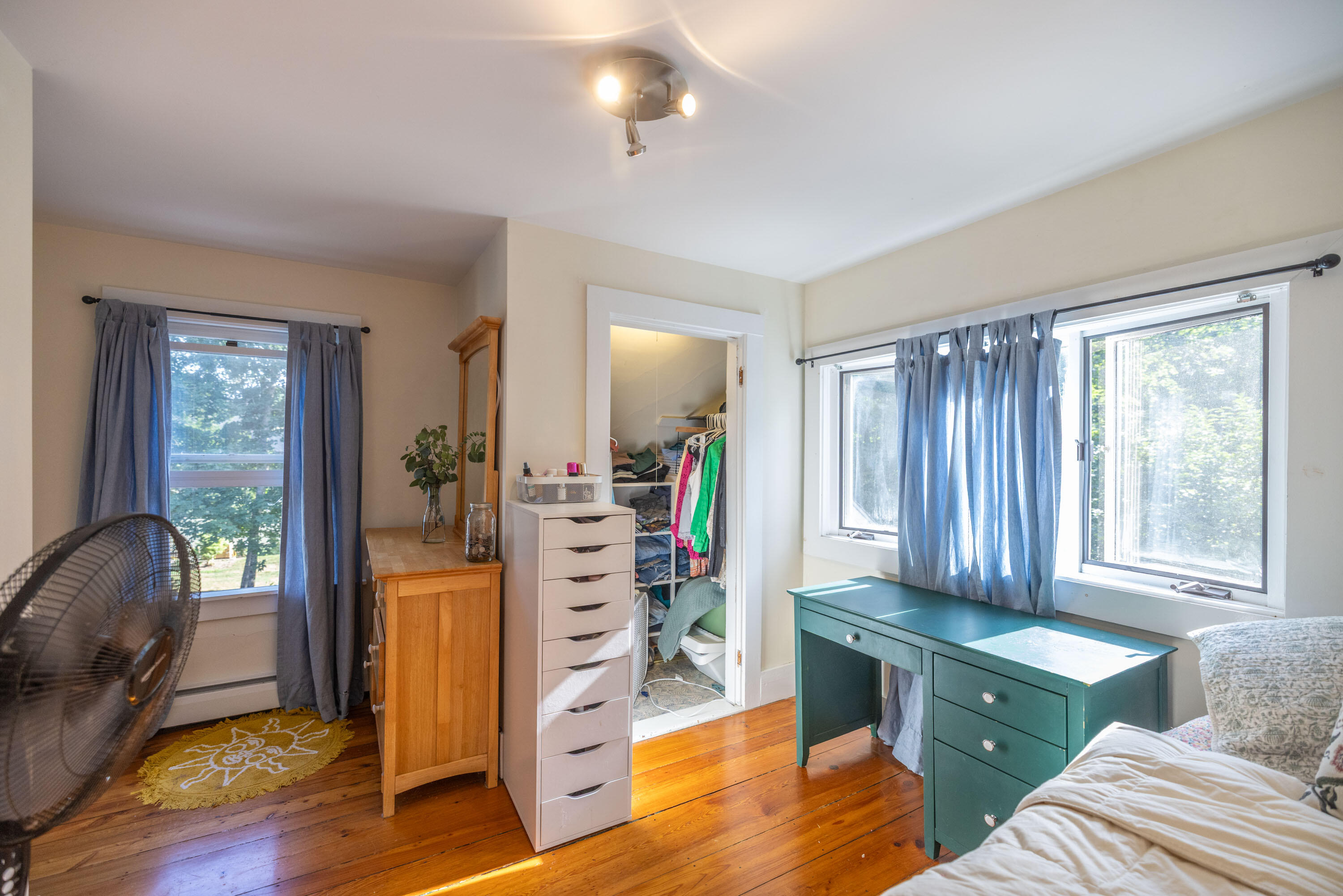 main property photo 44