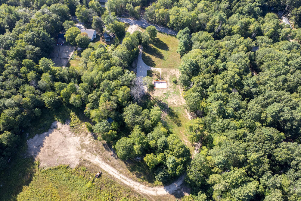 main property photo 10