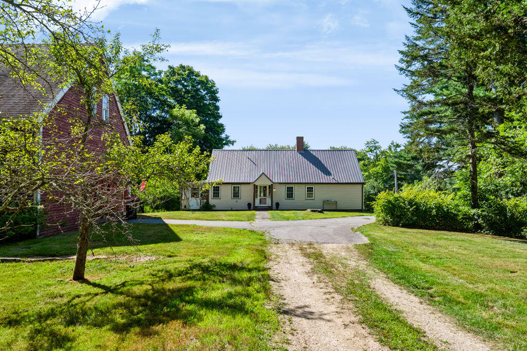 main property photo 37