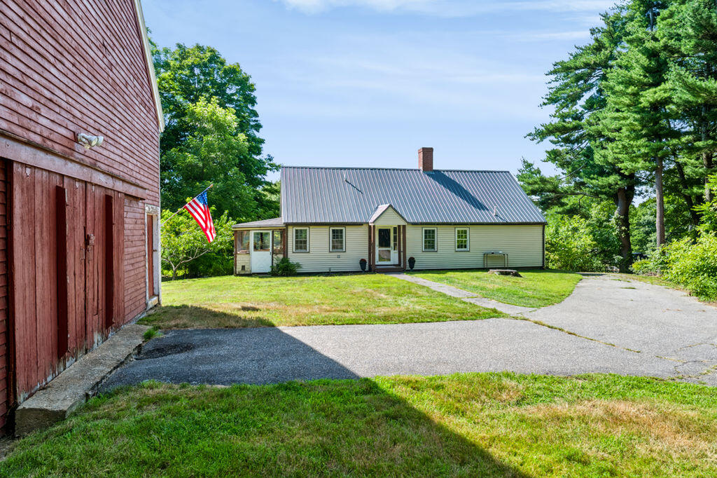main property photo 39