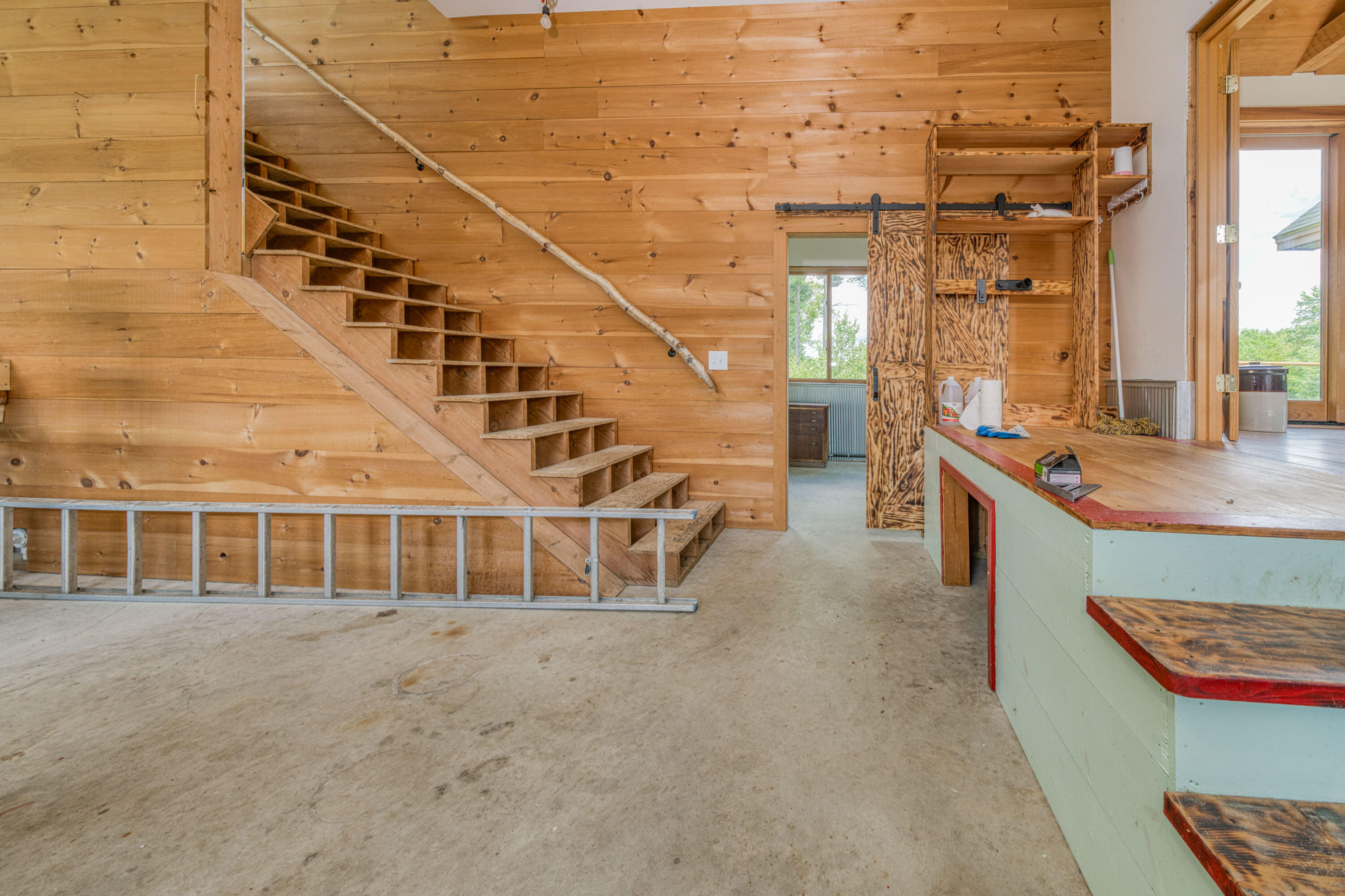 main property photo 38
