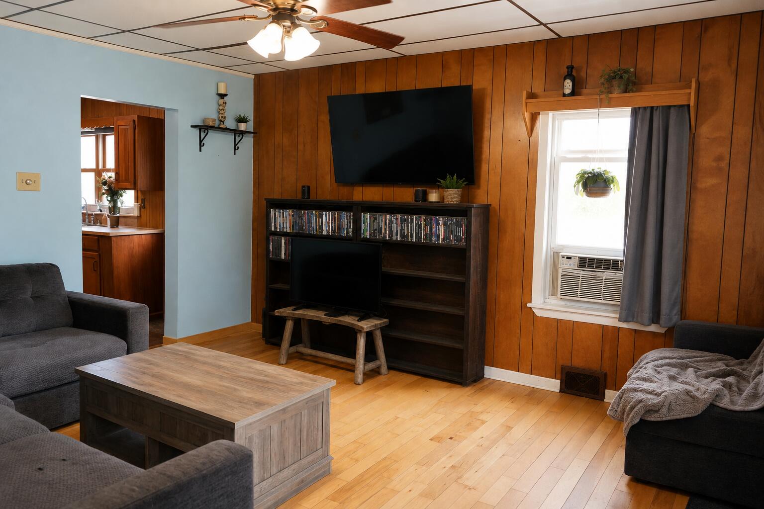 main property photo 13