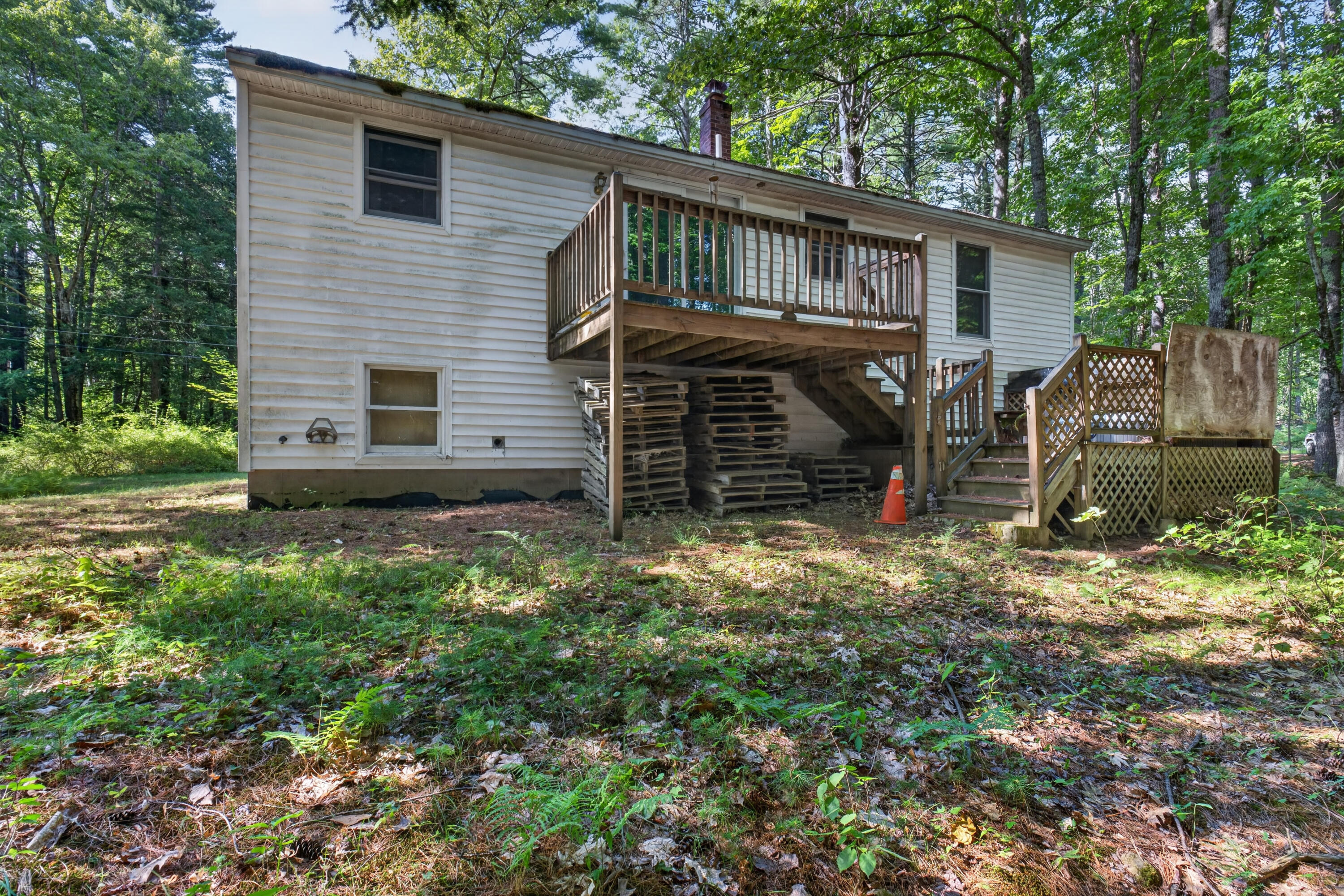 main property photo 36
