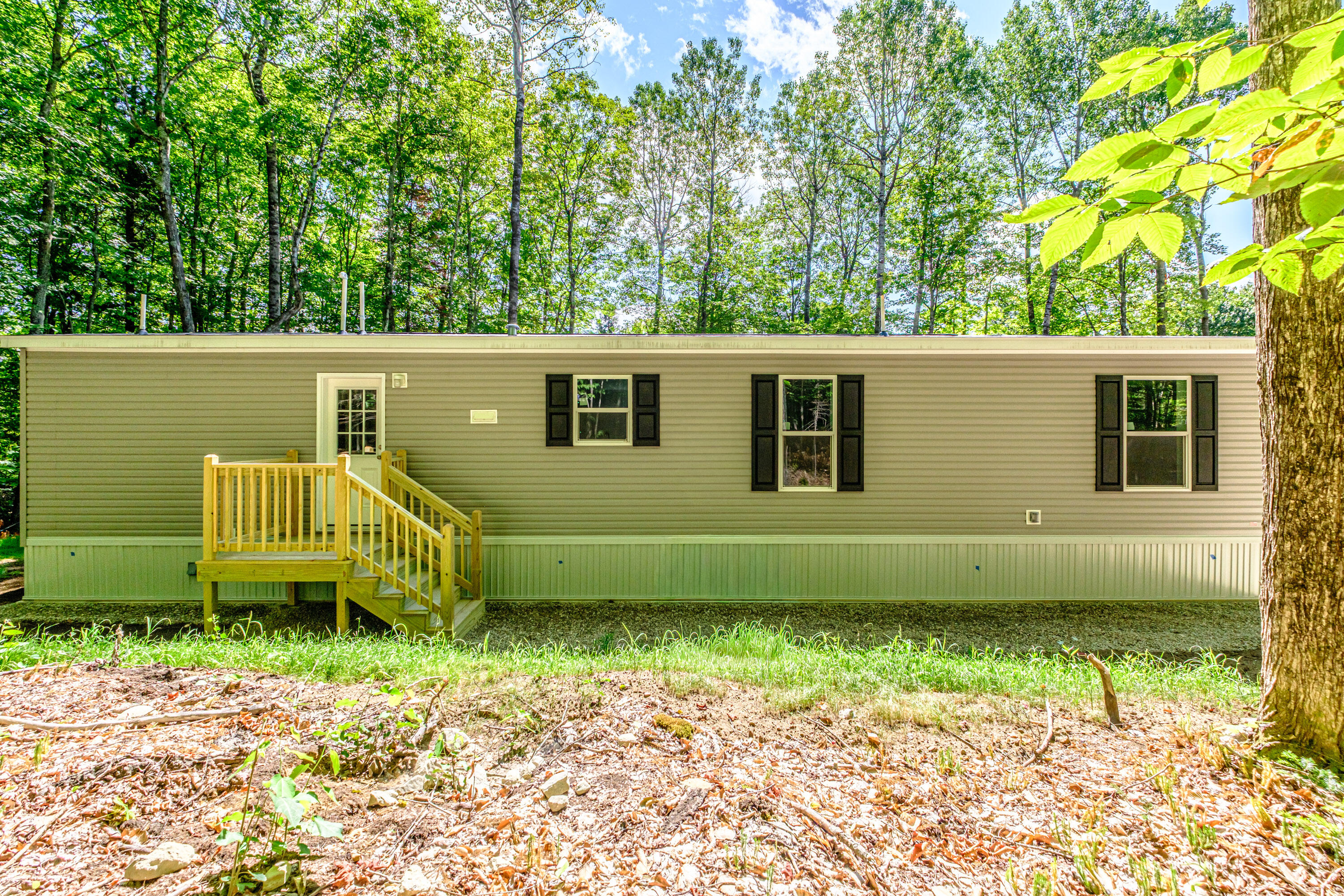 main property photo 40