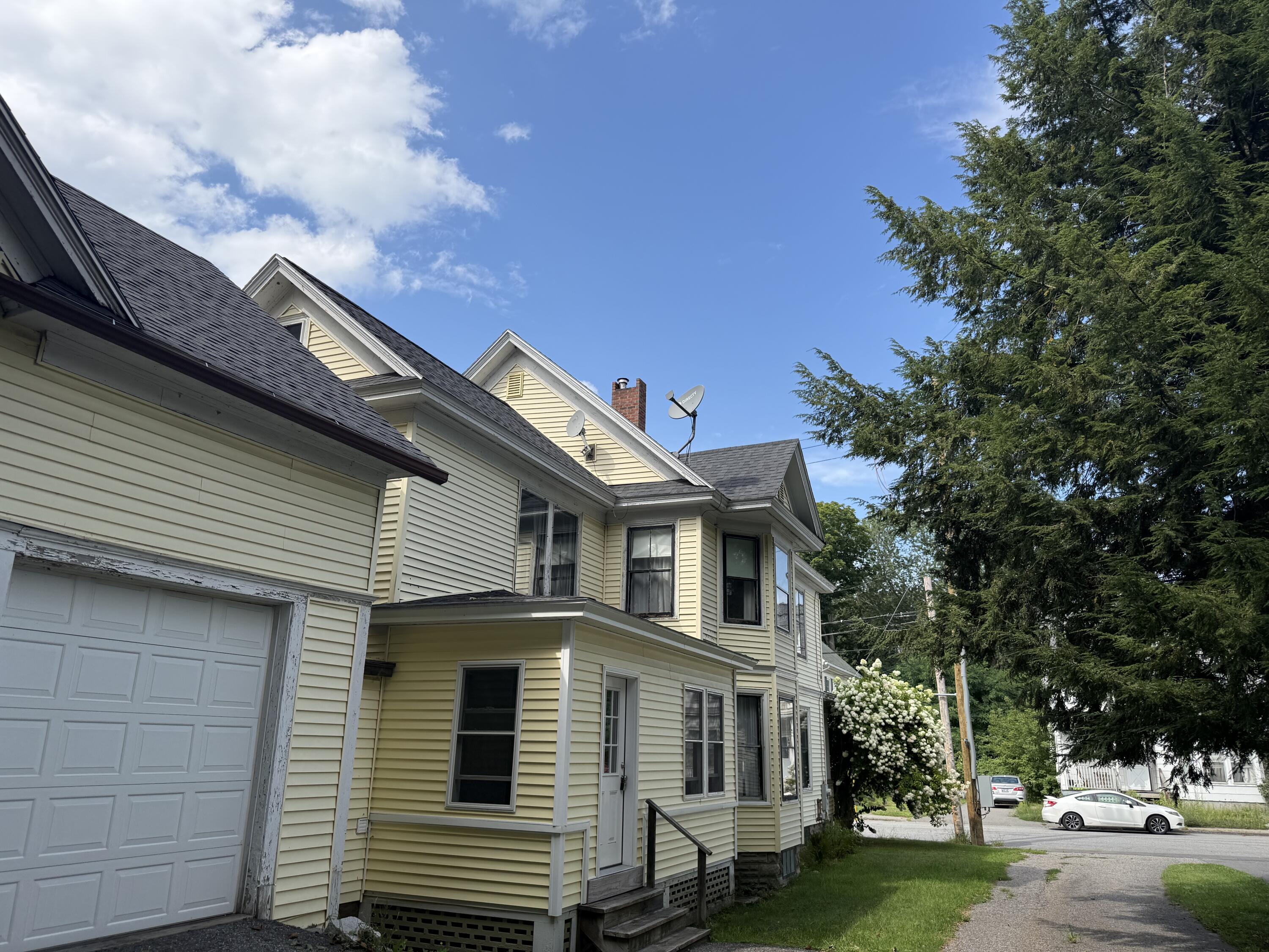 main property photo 3
