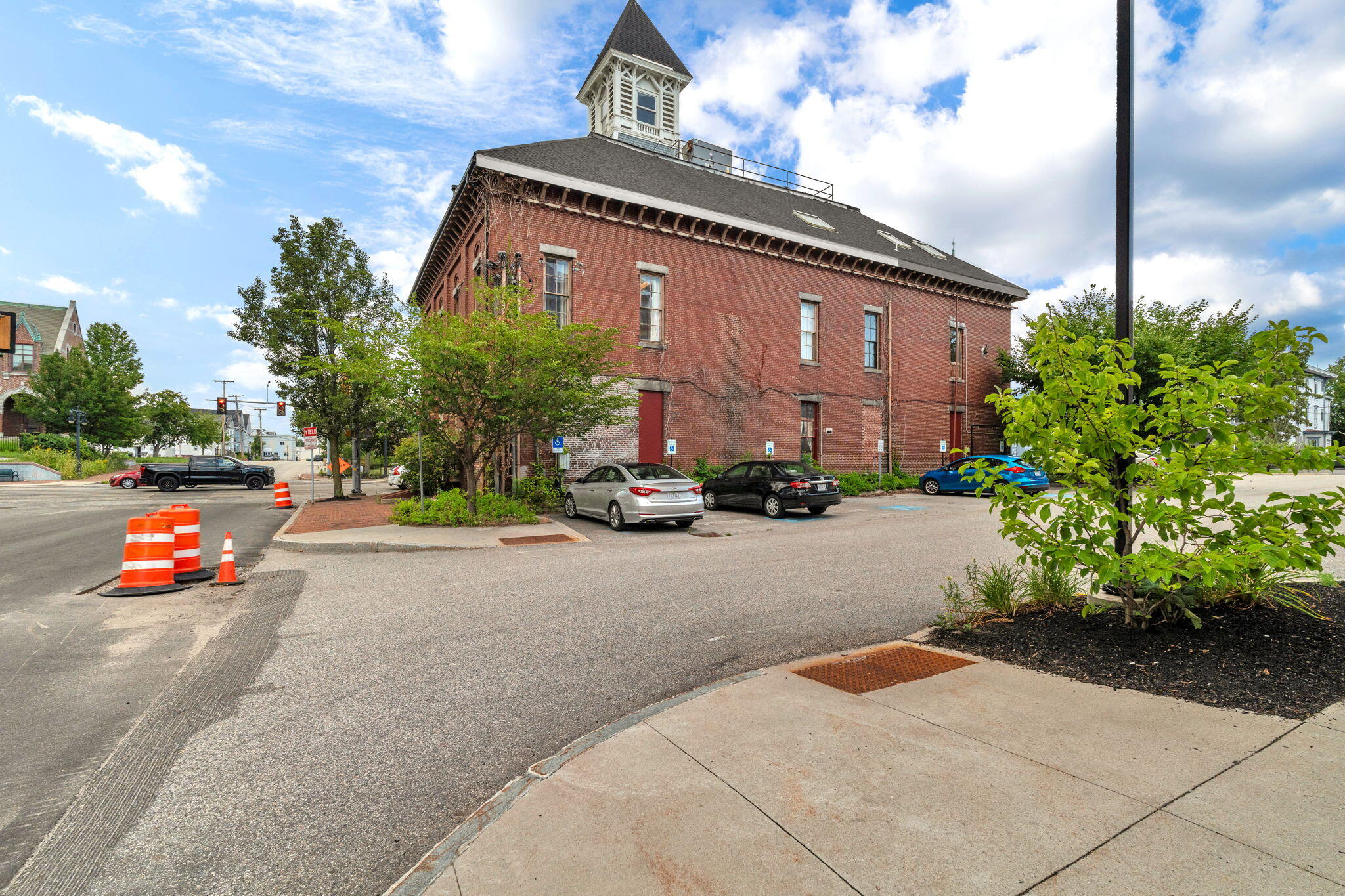 main property photo 67