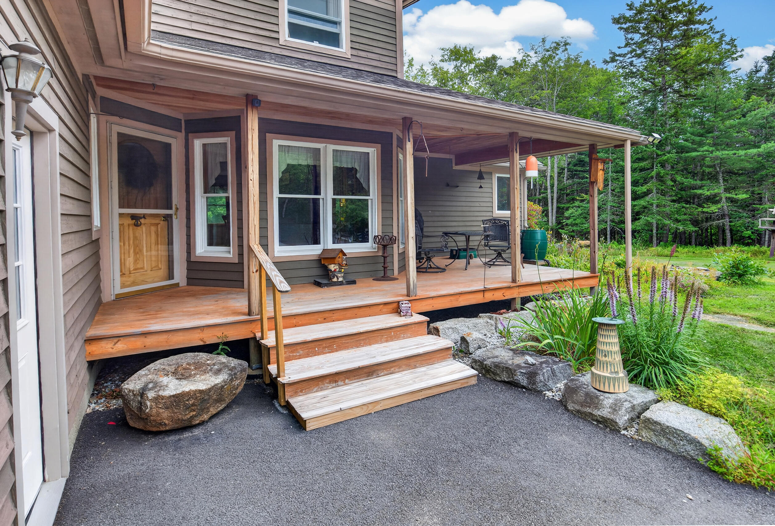 main property photo 51