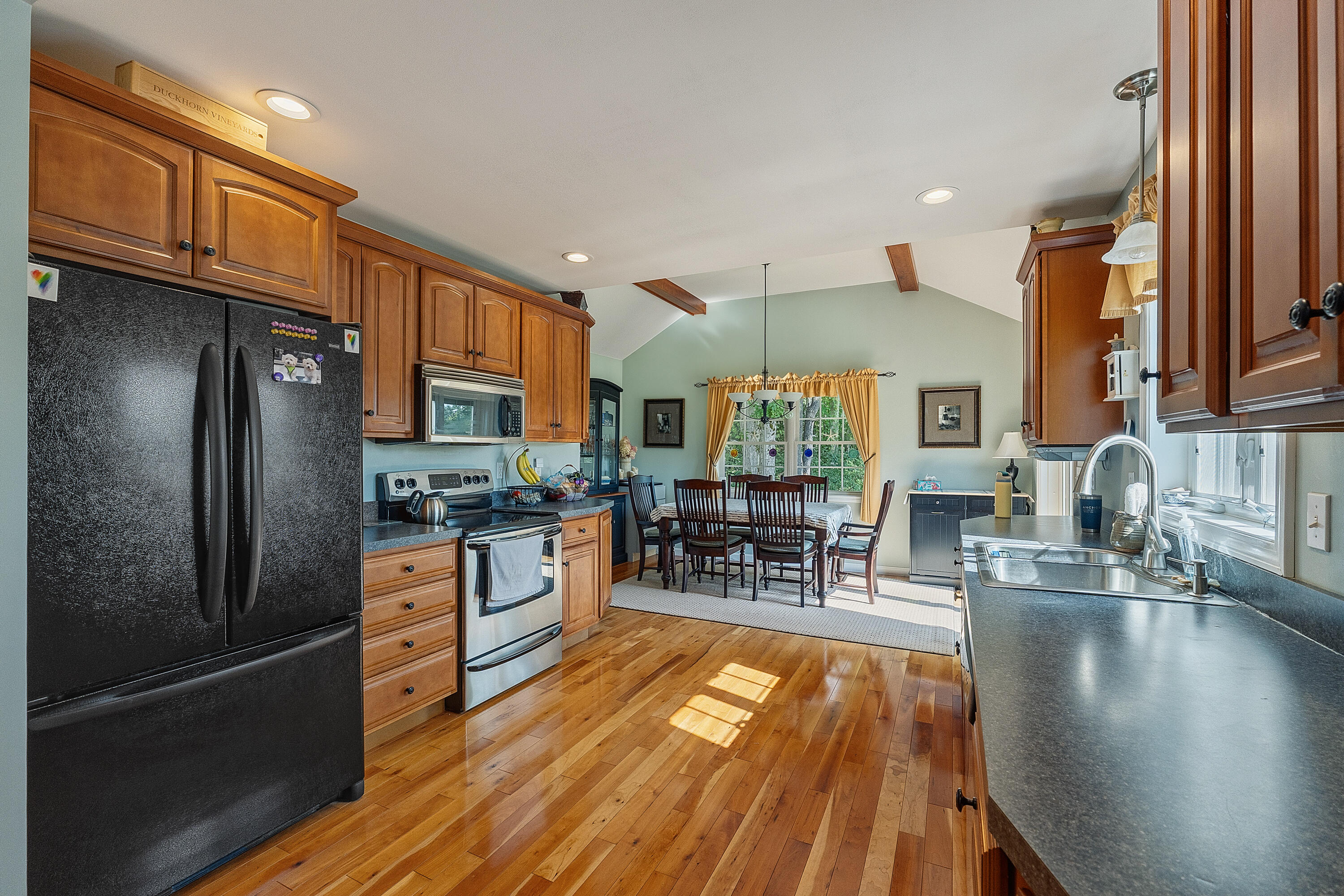 main property photo 17