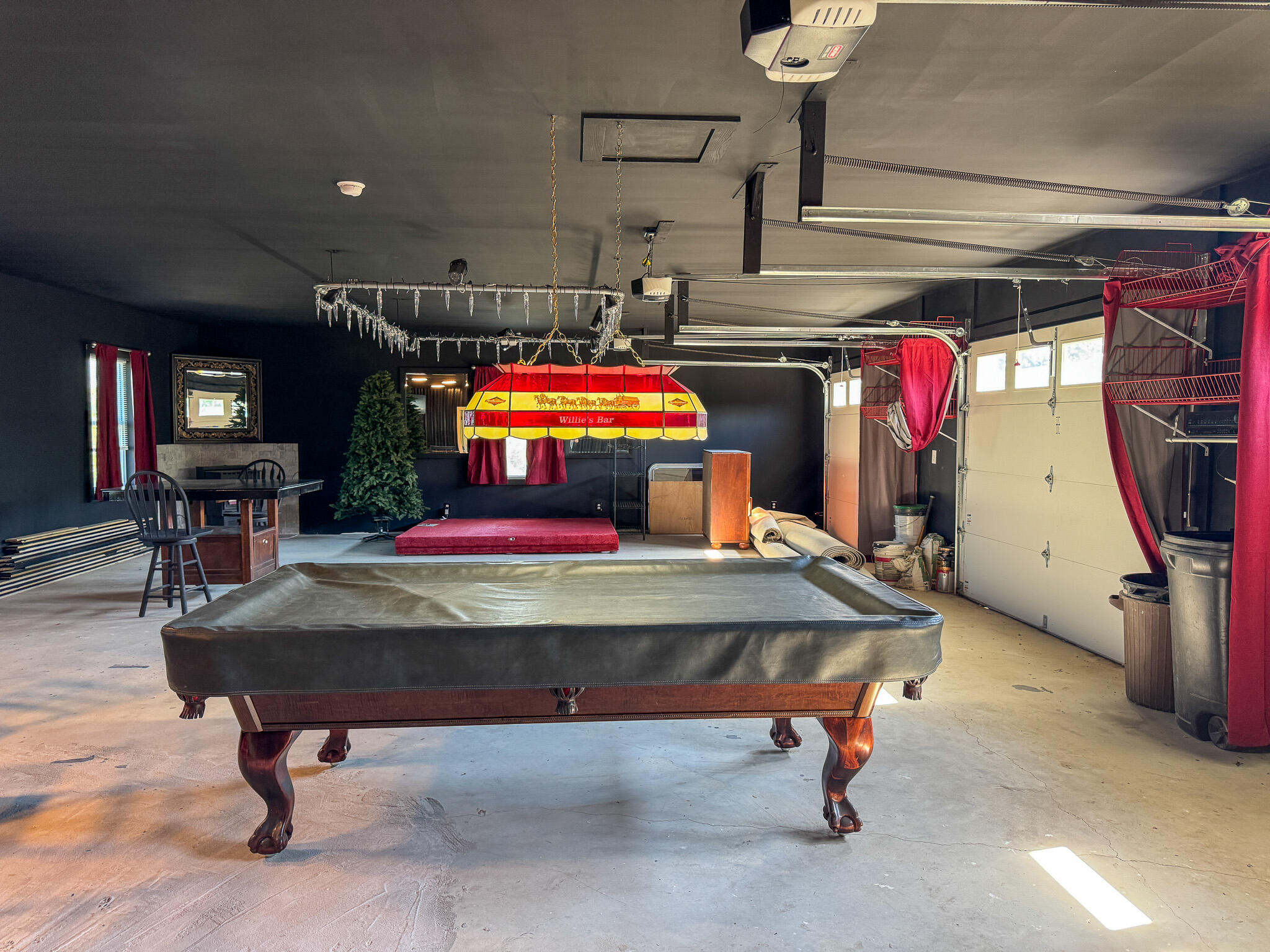 main property photo 32