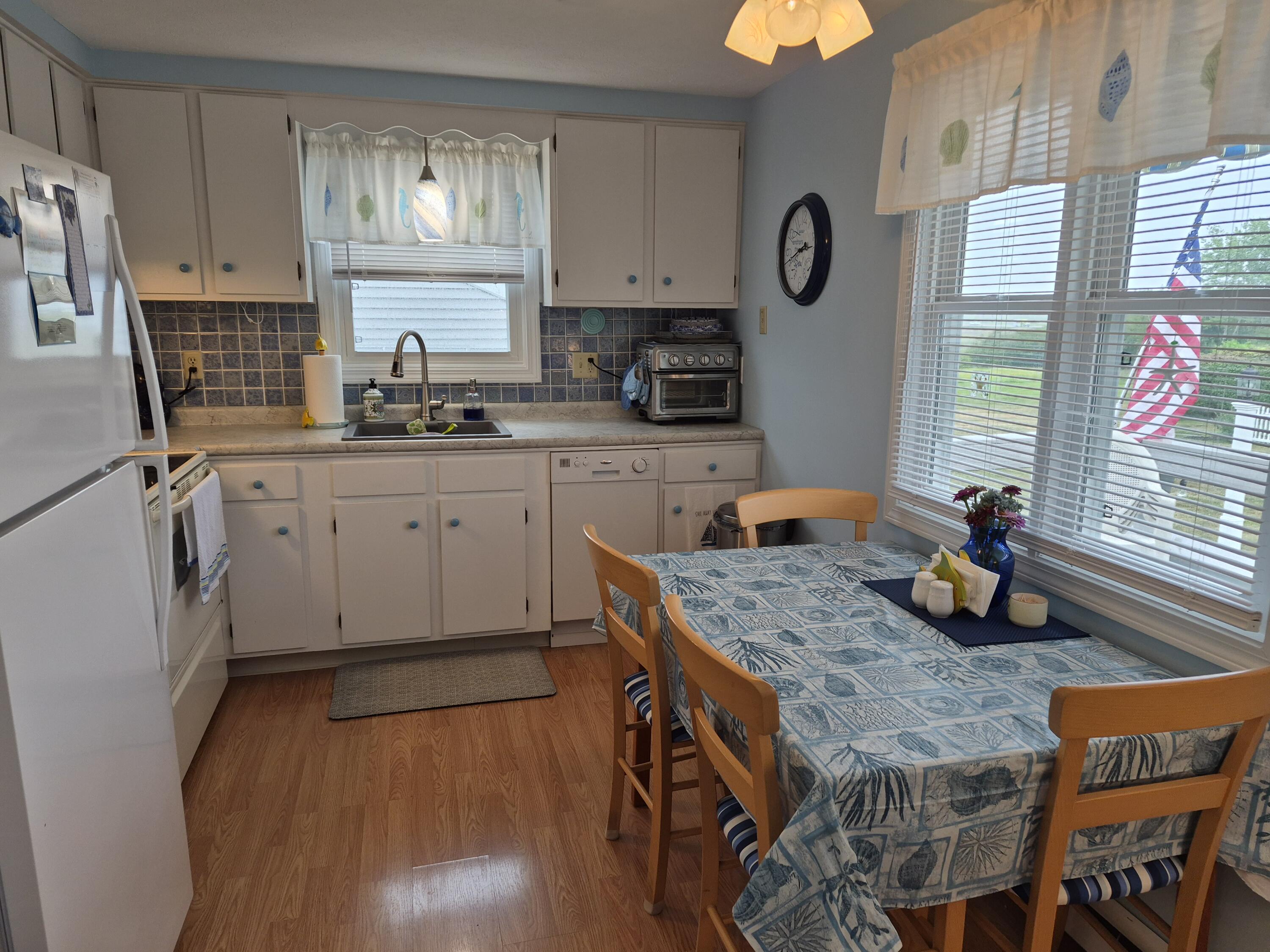 property viewer photo 3