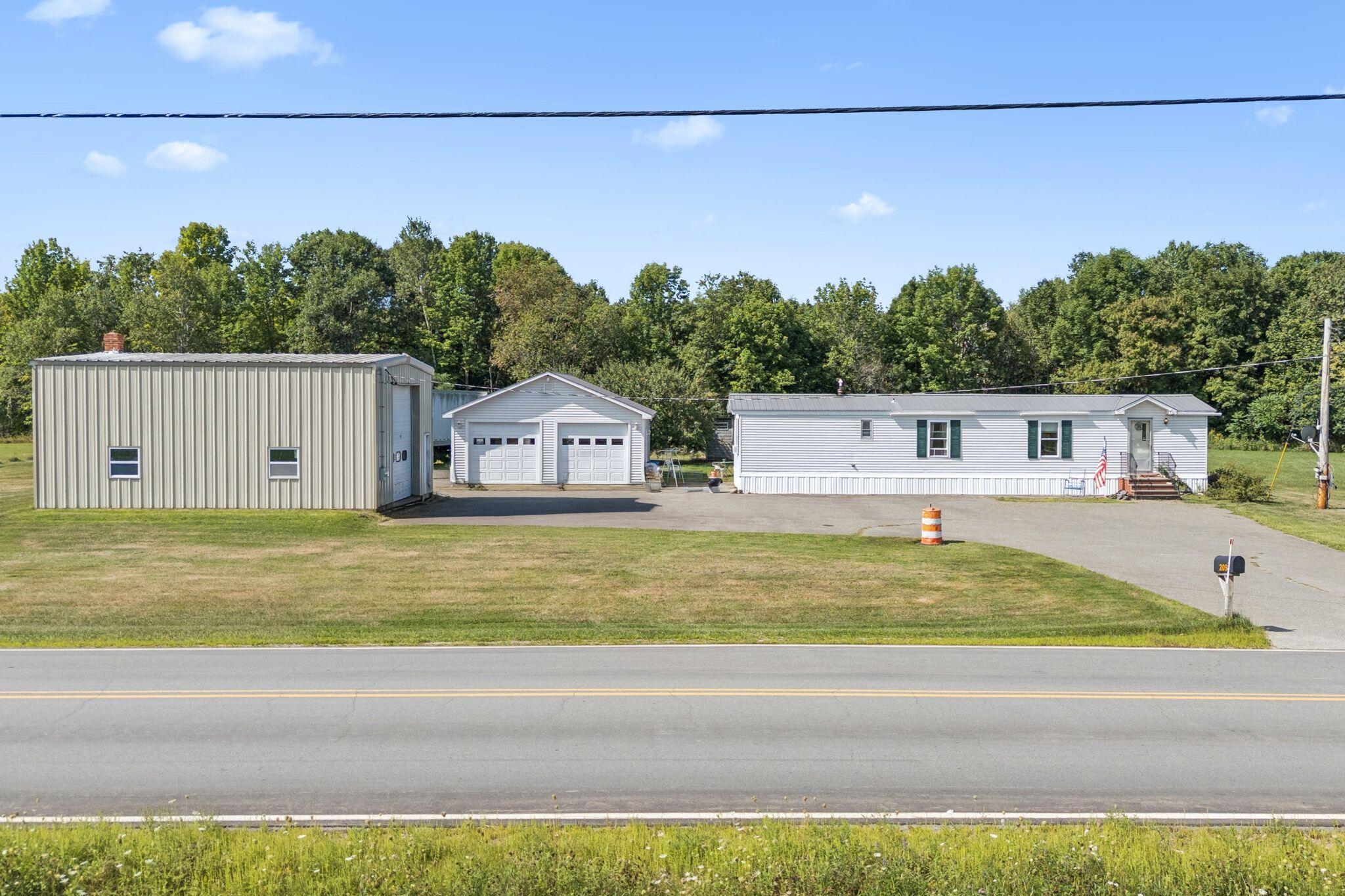 main property photo 25