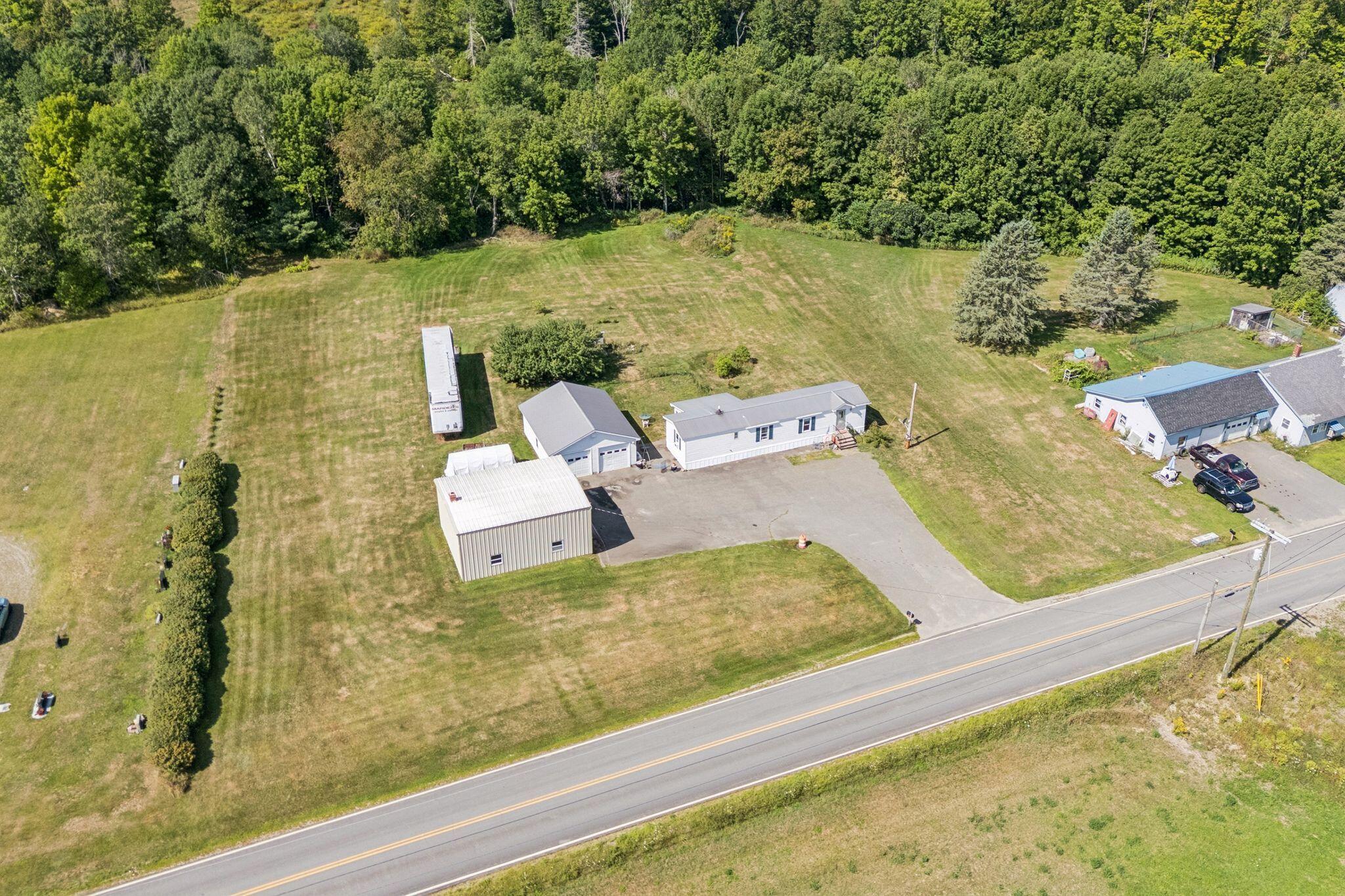 main property photo 34