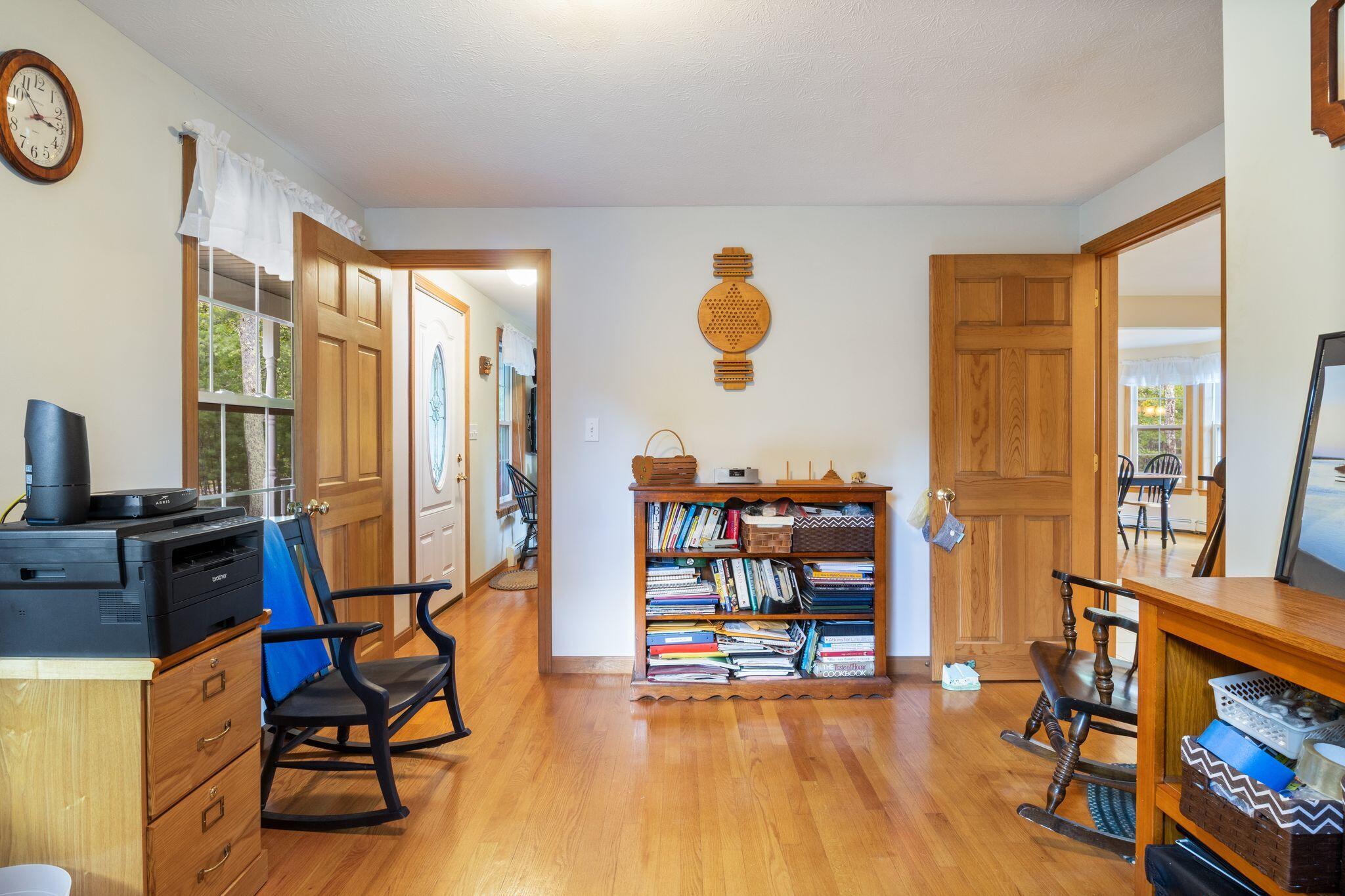 main property photo 23