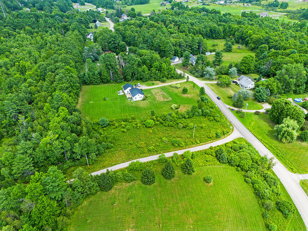 main property photo 4
