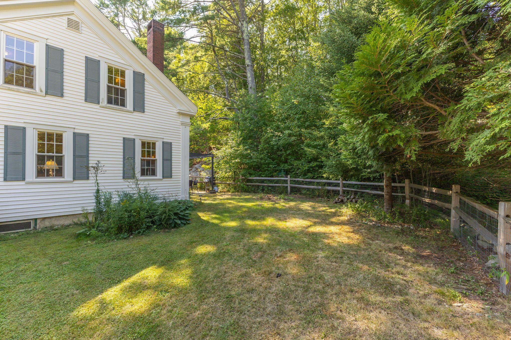 main property photo 44