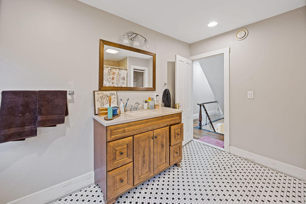 main property photo 63