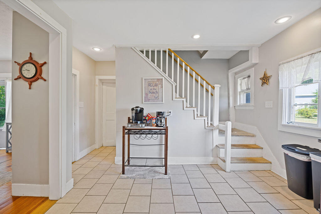 main property photo 70