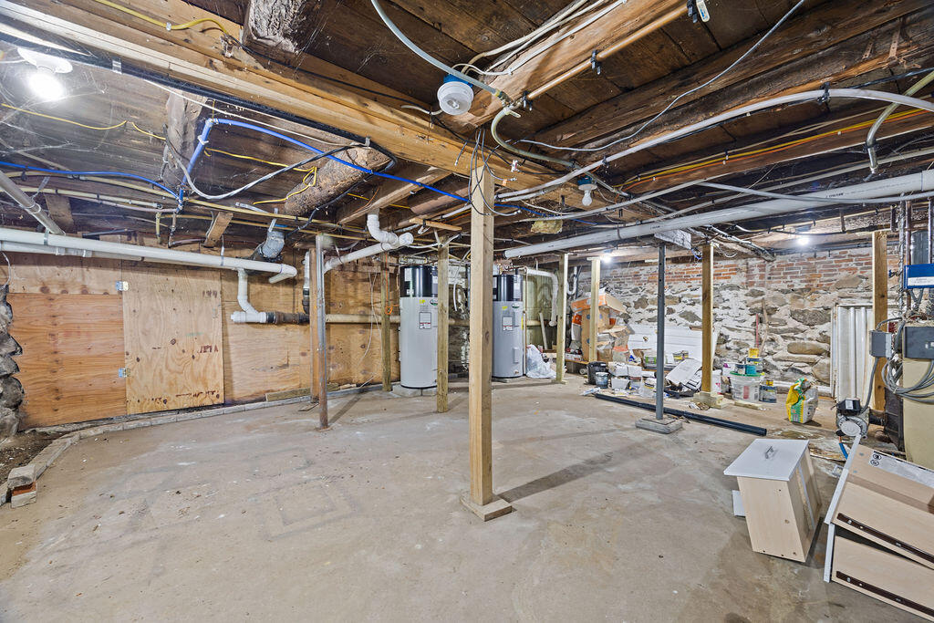main property photo 87