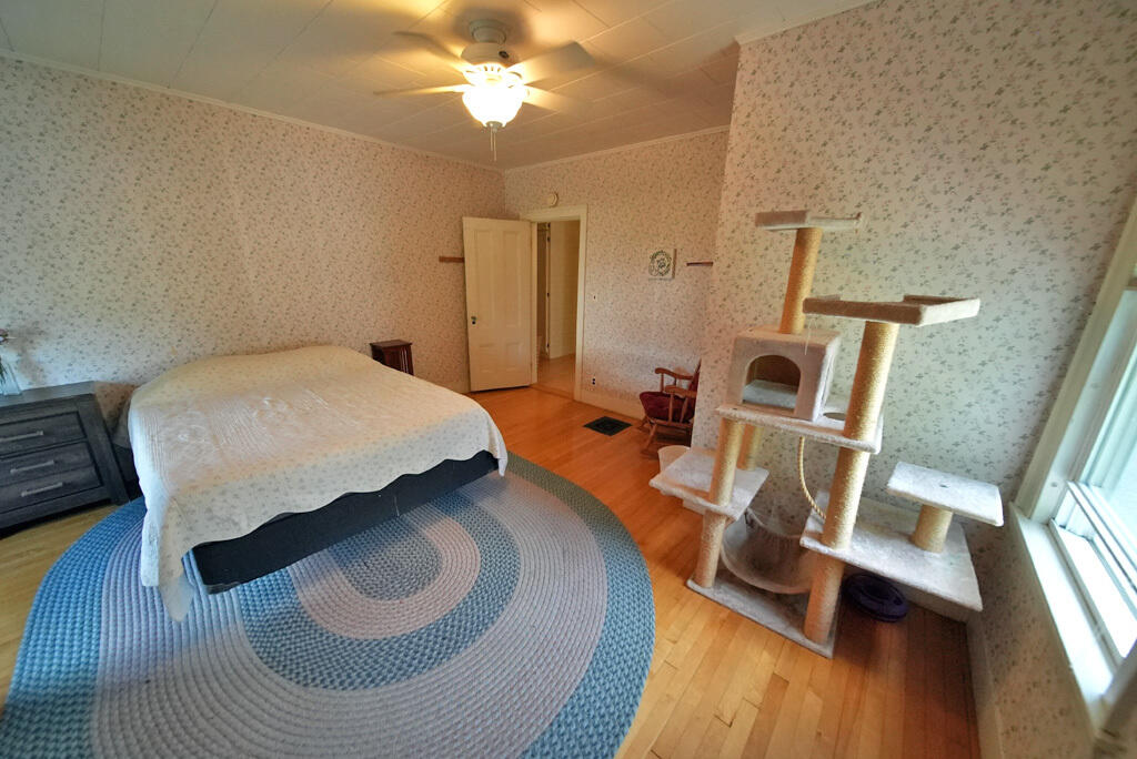 main property photo 57