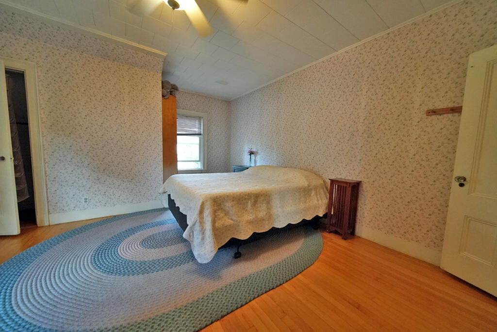 main property photo 58