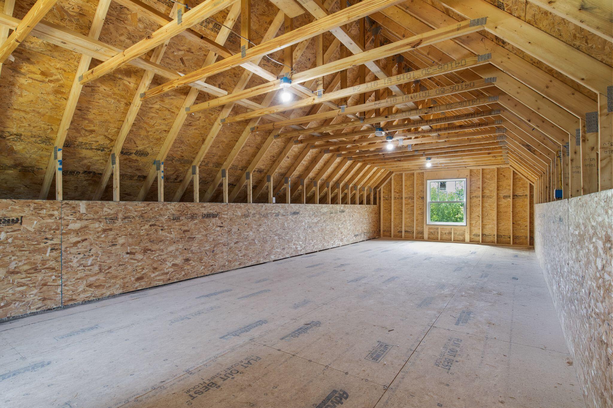 main property photo 75