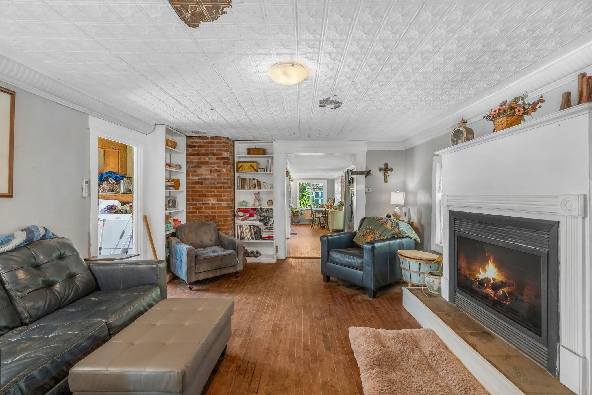 main property photo 16