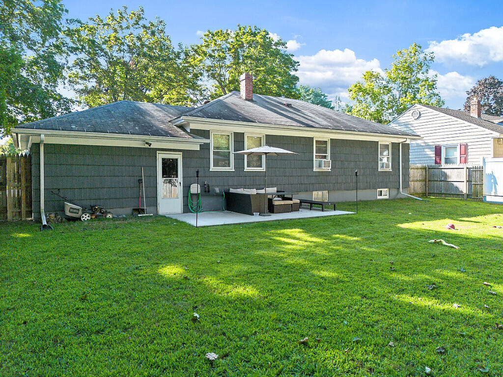 main property photo 43