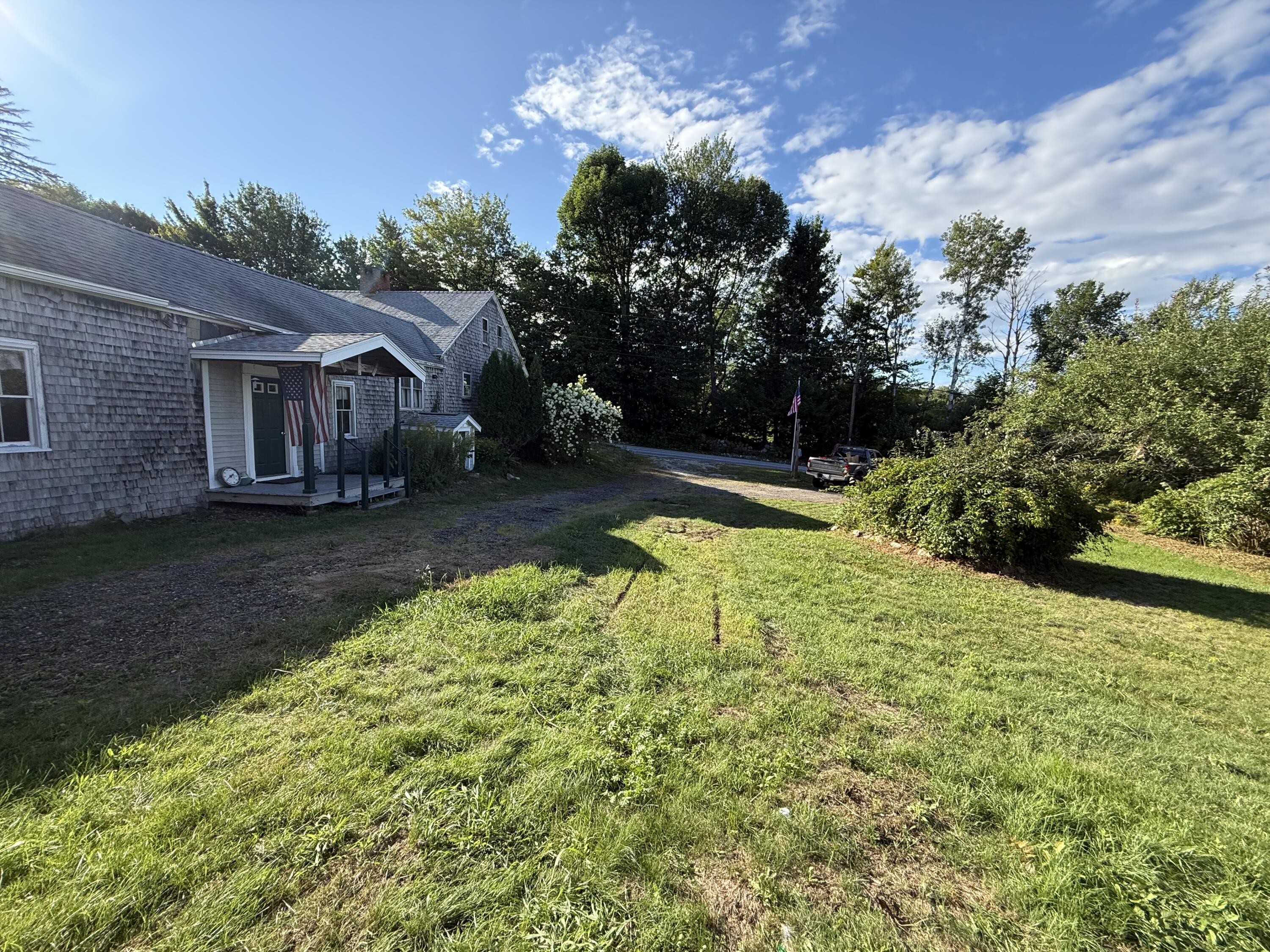 main property photo 4