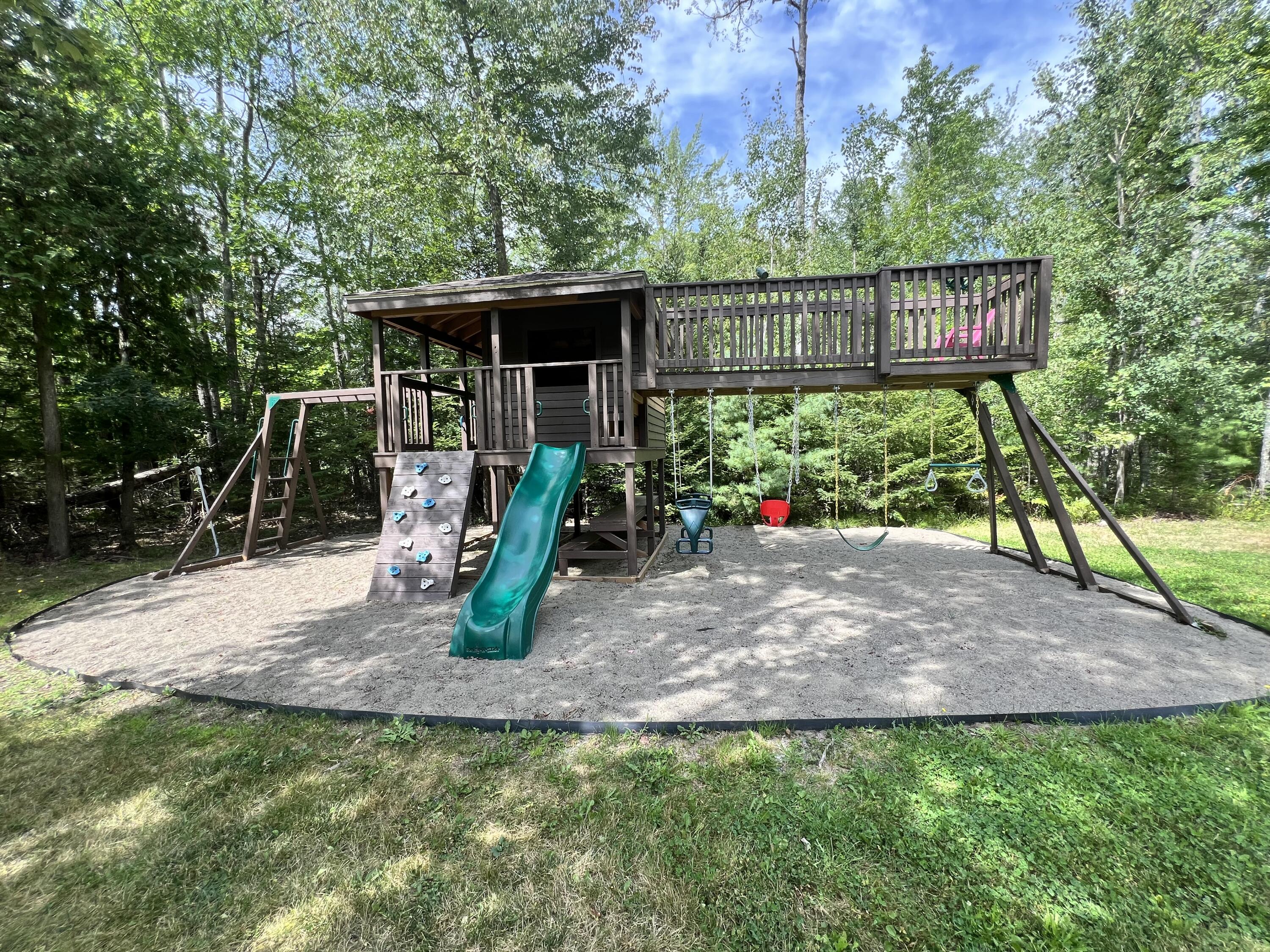 main property photo 87