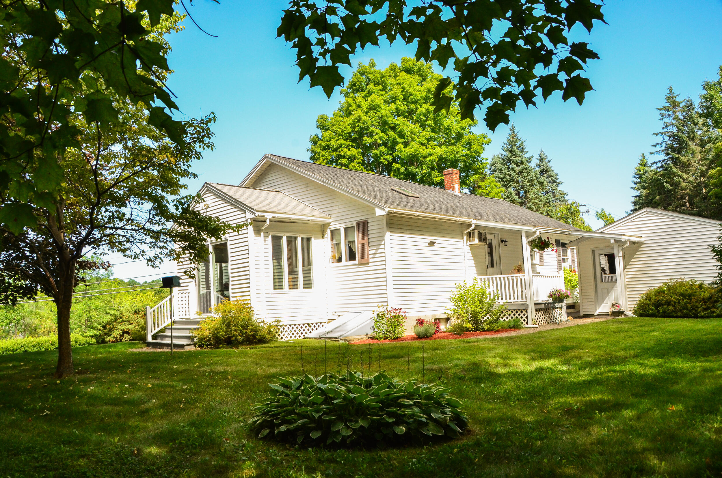 main property photo 60