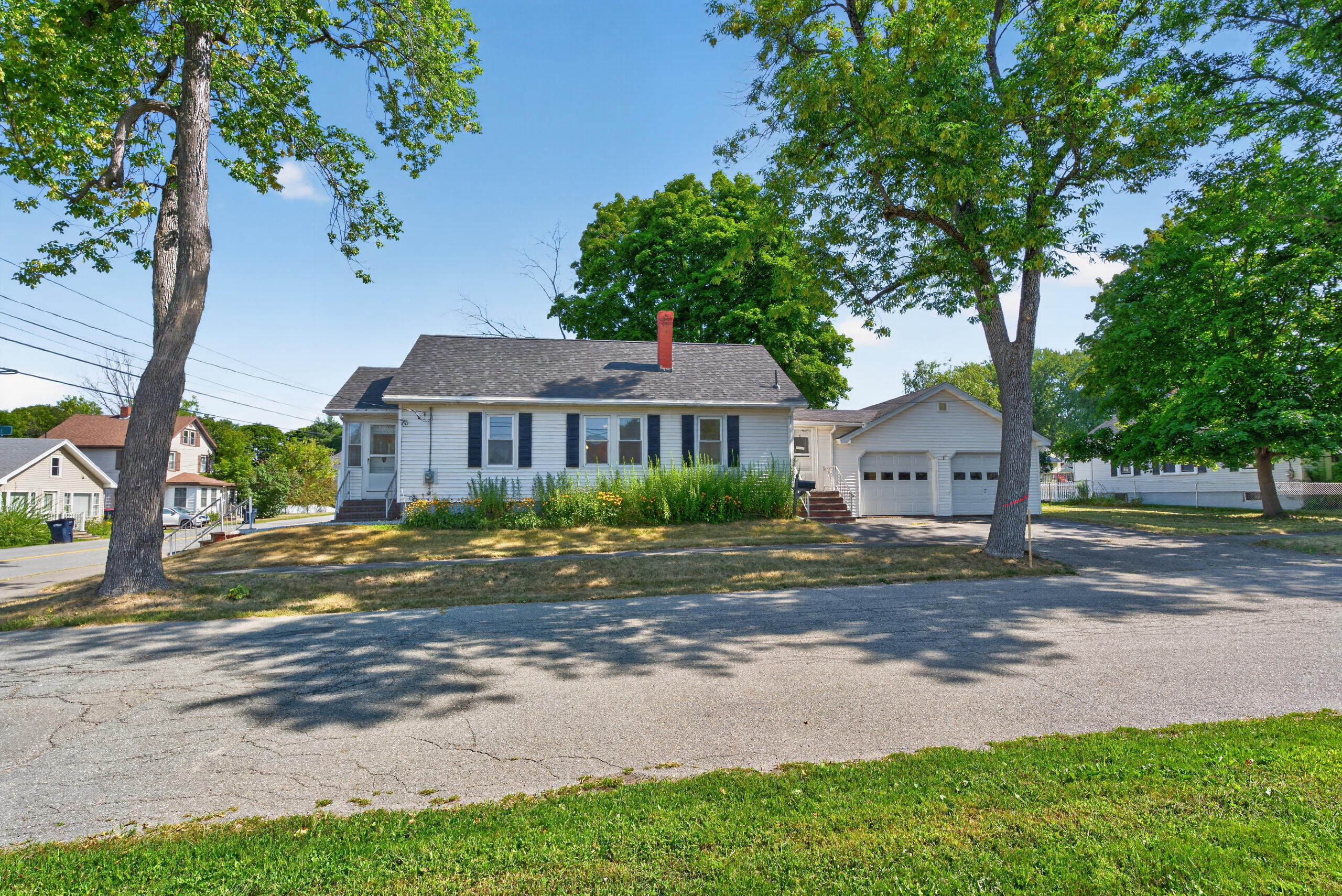 property viewer photo 4