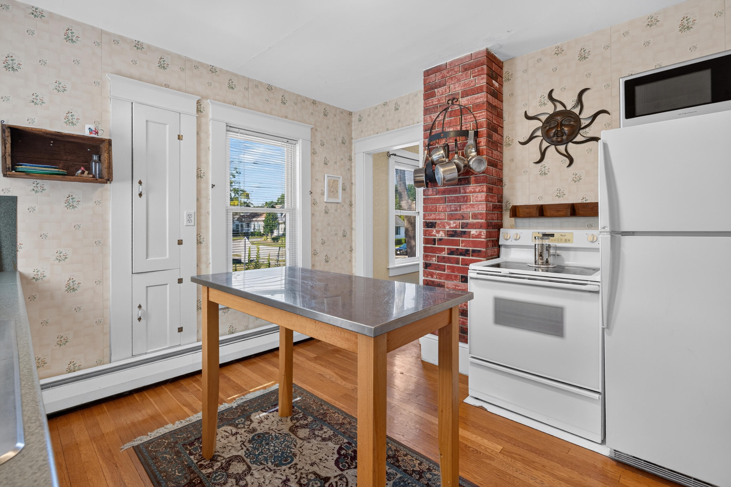 property viewer photo 7