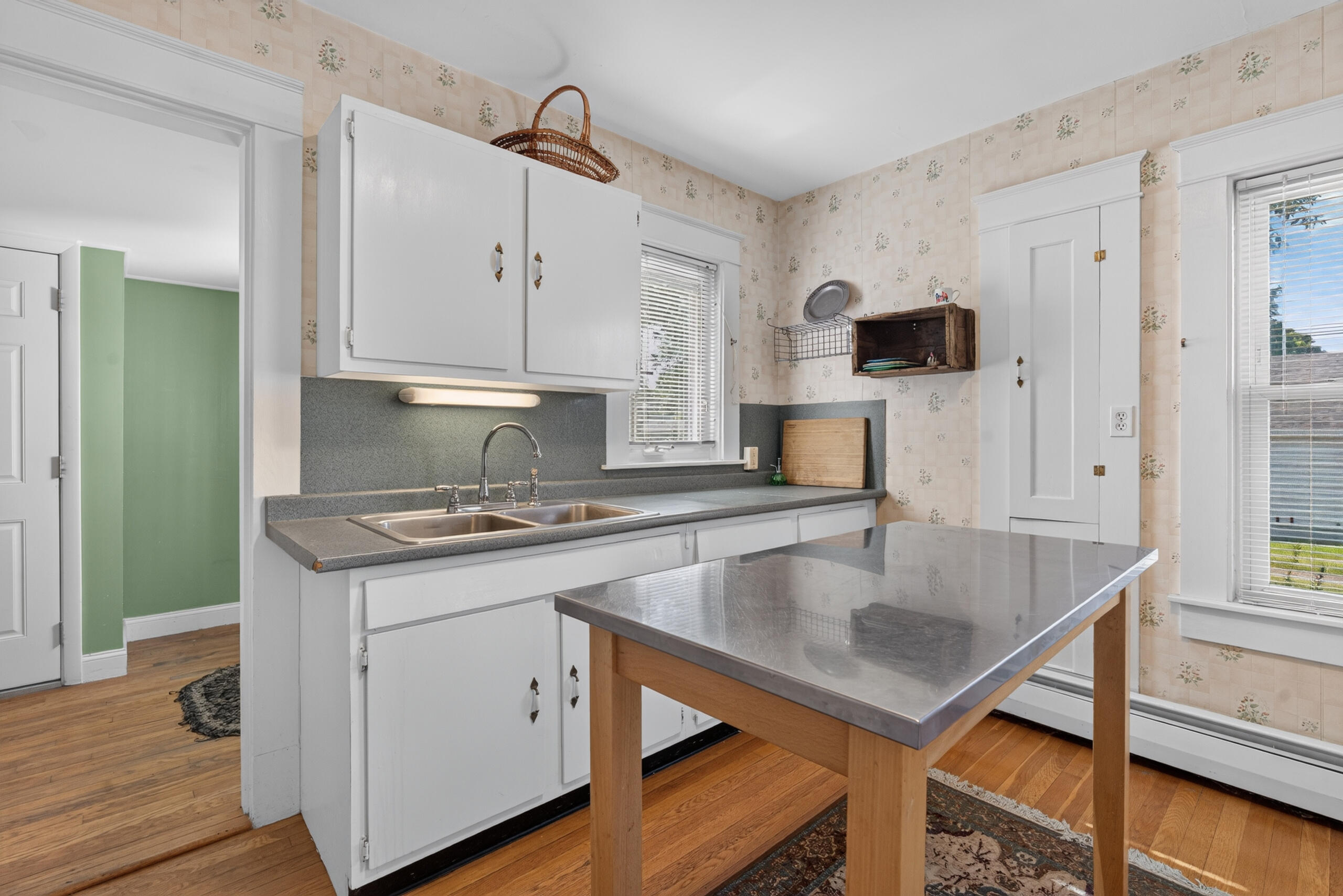 property viewer photo 8