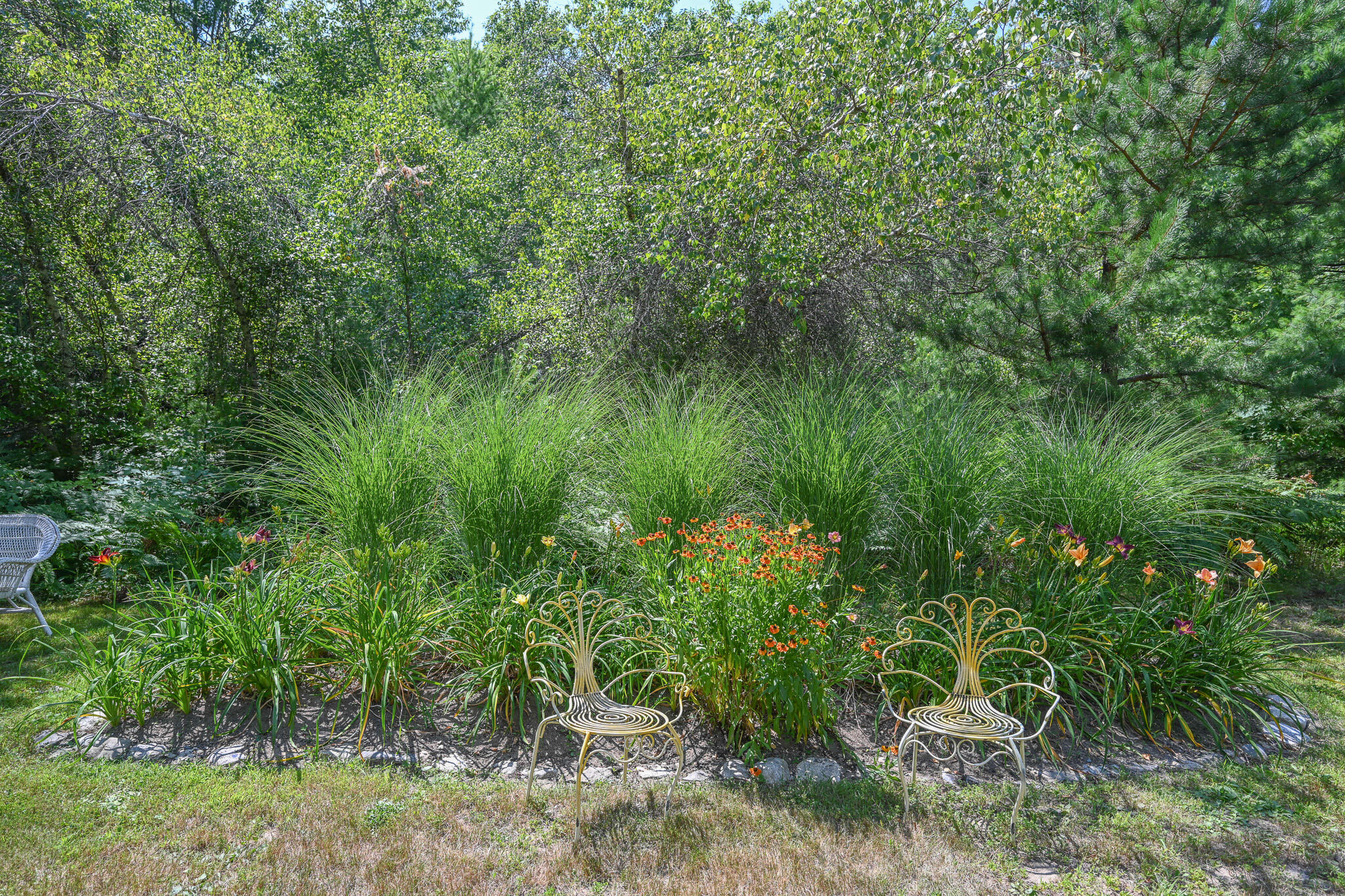 main property photo 75