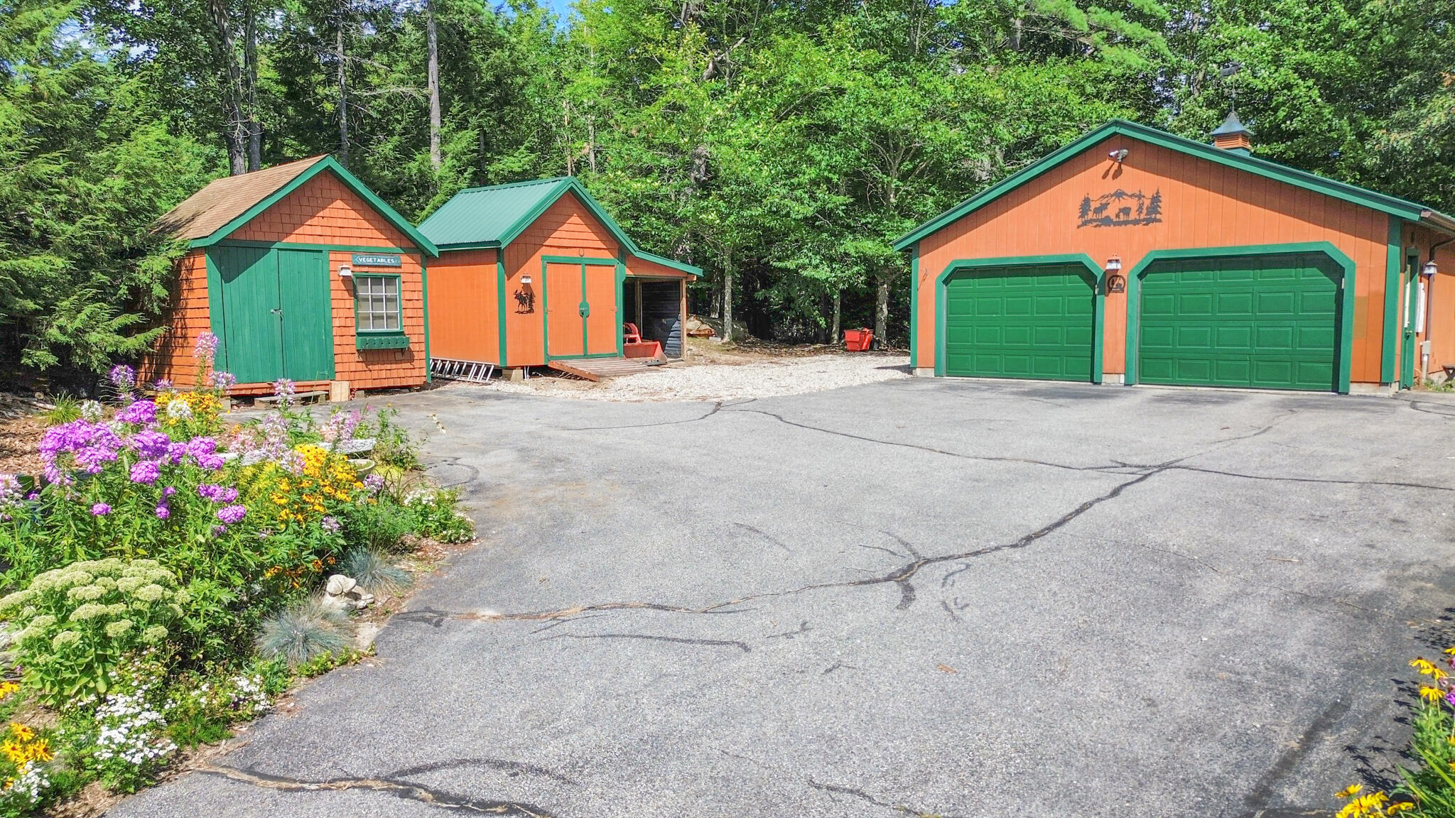 main property photo 59