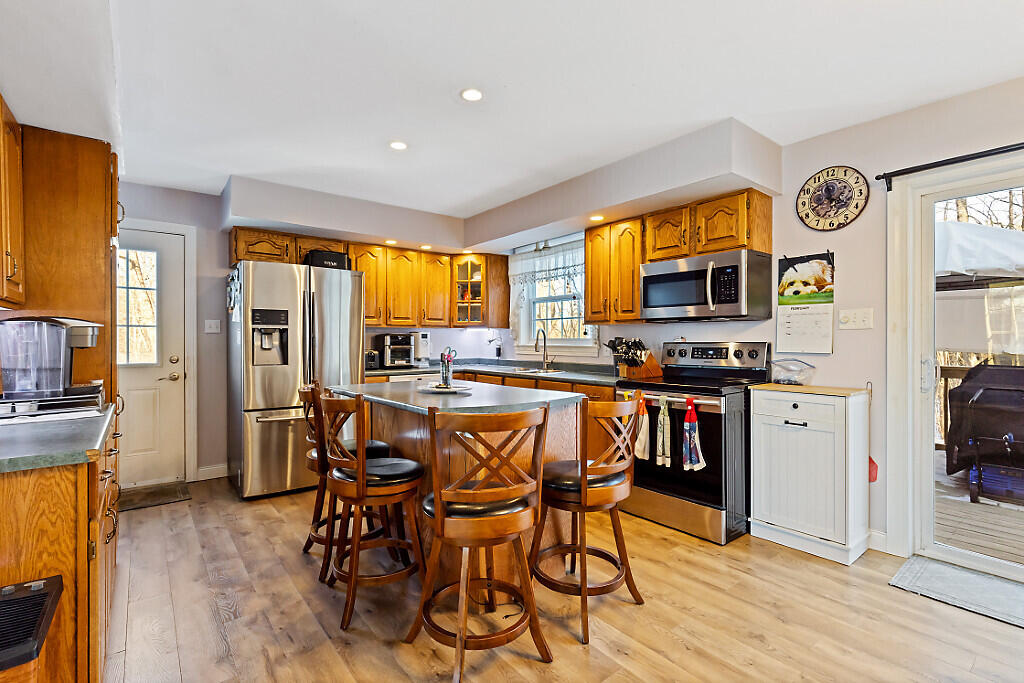 main property photo 5