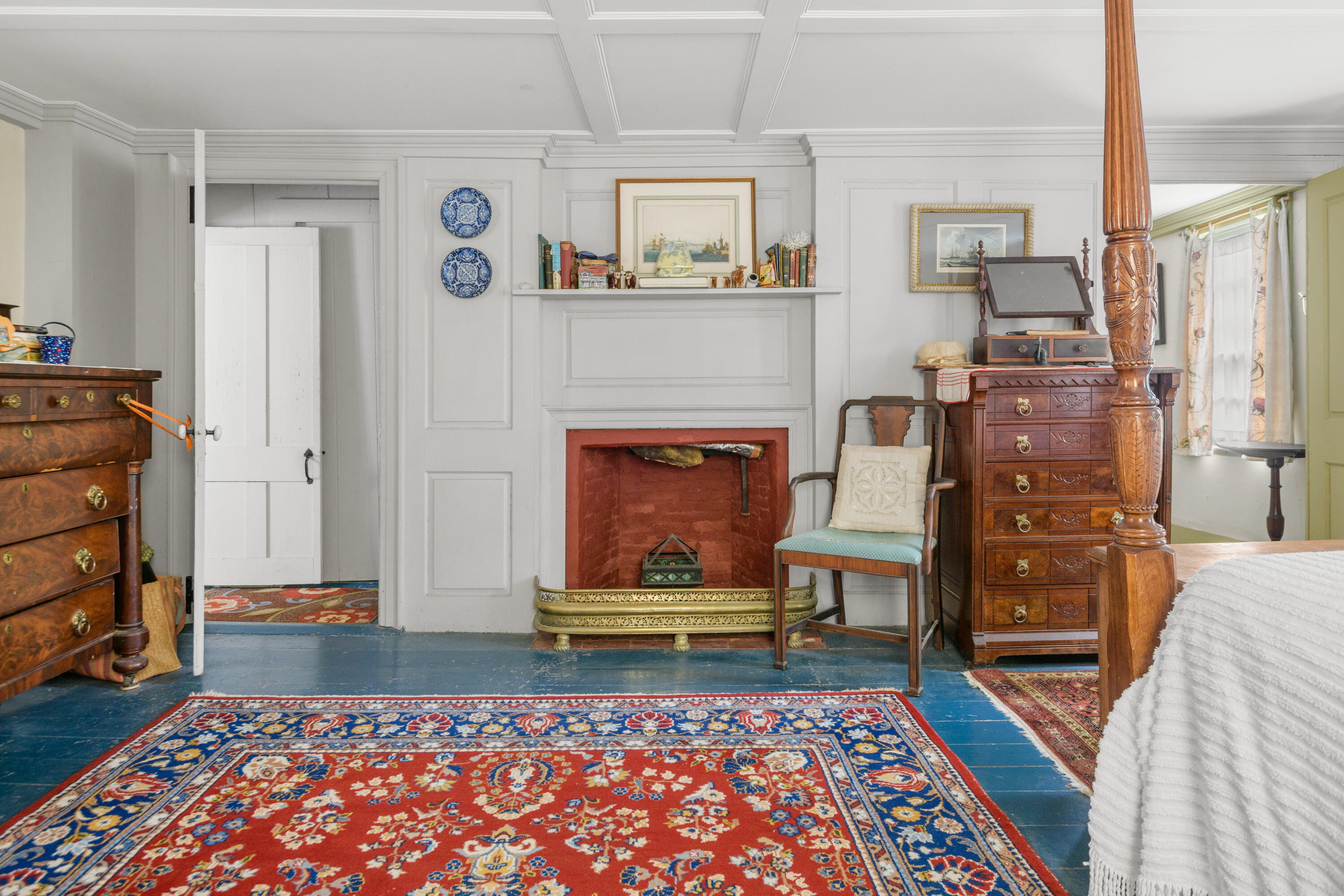 main property photo 28